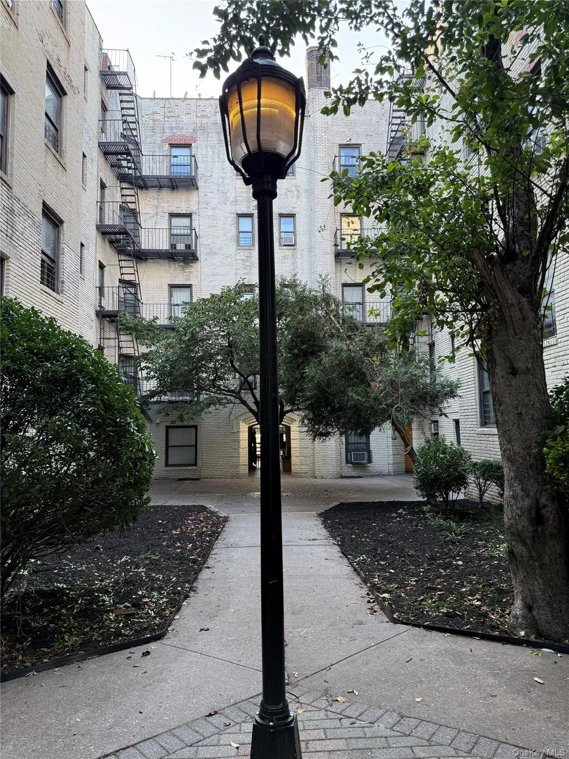 2167 33rd Street, New York, NY, 2 Bedrooms Bedrooms, 5 Rooms Rooms,1 BathroomBathrooms,Residential,For Rent,33rd,0,1026200 2167 33rd Street, New York, NY, 2 Bedrooms Bedrooms, 5 Rooms Rooms,1 BathroomBathrooms,Residential,For Rent,33rd,0,1026200