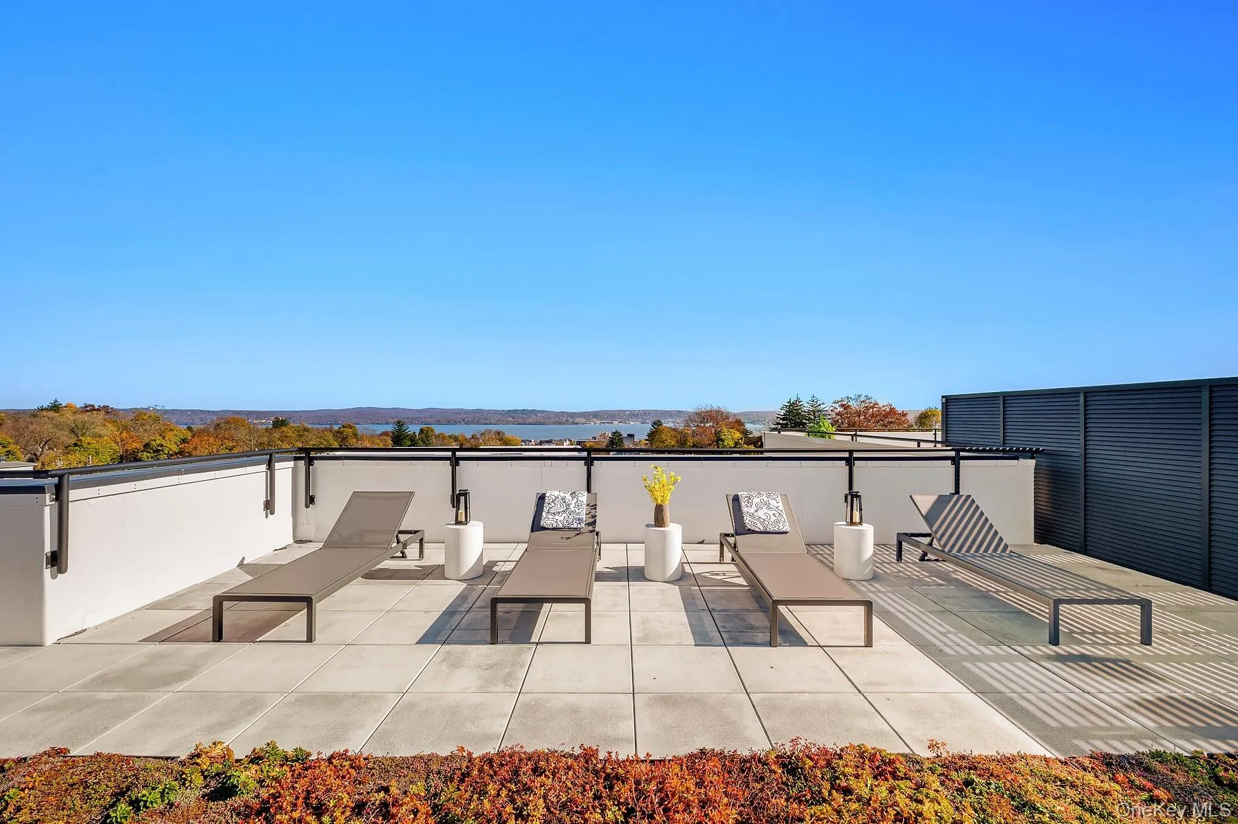 7 Highland Avenue, Orangetown, NY, 2 Bedroom Bedrooms, 4 Room Rooms,2 BathroomBathrooms,Residential Lease,For Rent,Highland,0,1026208 7 Highland Avenue, Orangetown, NY, 2 Bedroom Bedrooms, 4 Room Rooms,2 BathroomBathrooms,Residential Lease,For Rent,Highland,0,1026208