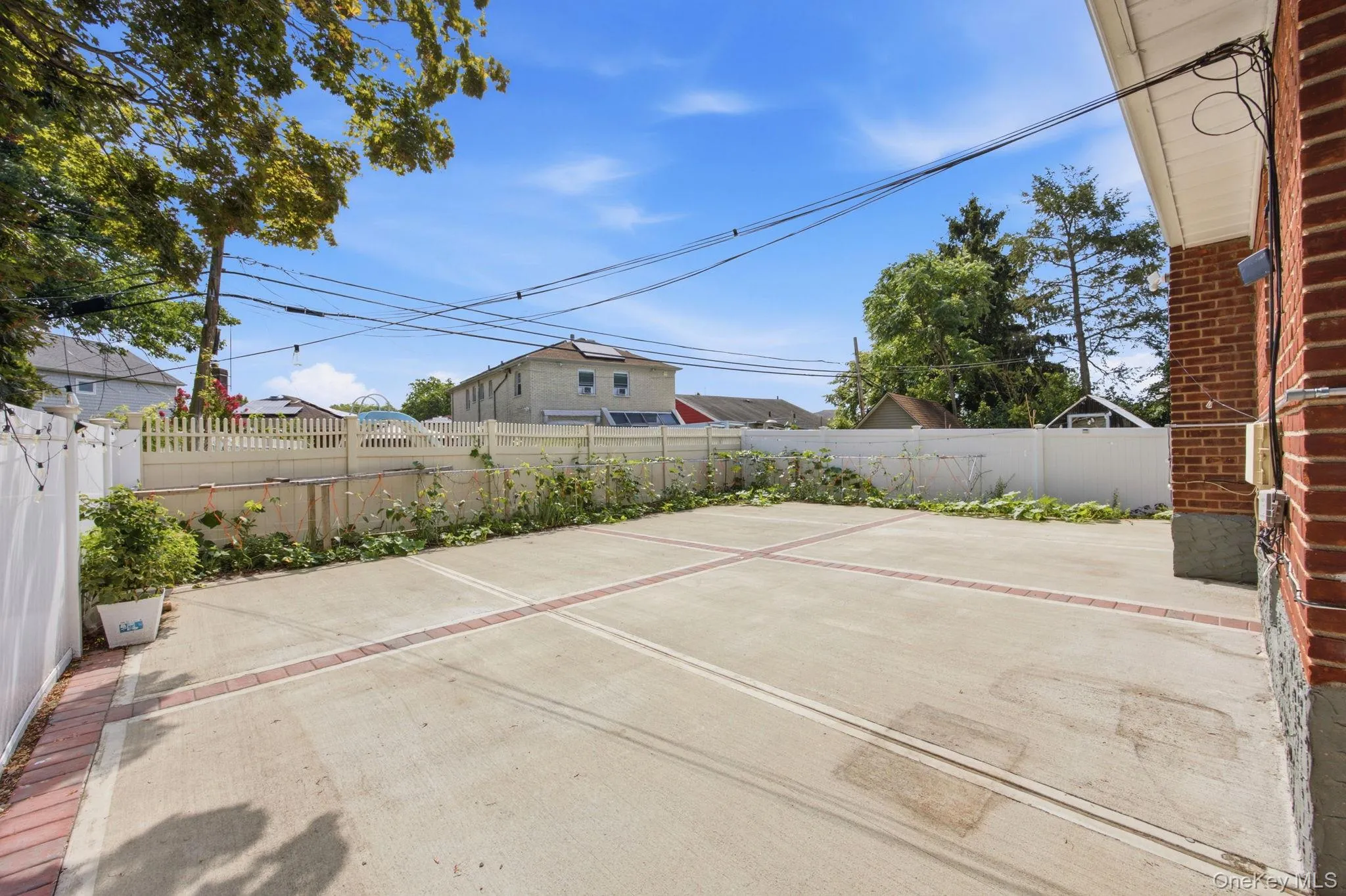 2811 Clearview Expressway, New York, NY, 4 Bedrooms Bedrooms, 11 Rooms Rooms,3 BathroomsBathrooms,Residential,For Rent,Clearview,0,1026209 2811 Clearview Expressway, New York, NY, 4 Bedrooms Bedrooms, 11 Rooms Rooms,3 BathroomsBathrooms,Residential,For Rent,Clearview,0,1026209