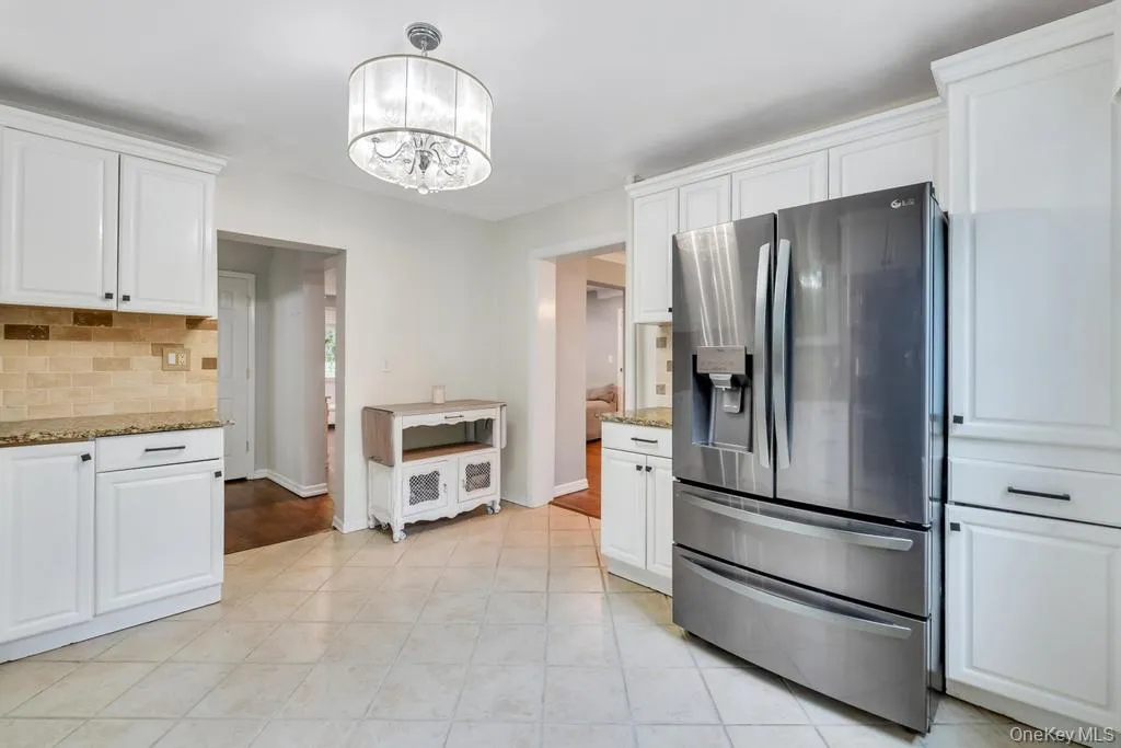 214 1st Street, Smithtown, NY, 3 Bedrooms Bedrooms, 7 Rooms Rooms,2 BathroomsBathrooms,Residential,For Rent,1st,0,1026215 214 1st Street, Smithtown, NY, 3 Bedrooms Bedrooms, 7 Rooms Rooms,2 BathroomsBathrooms,Residential,For Rent,1st,0,1026215