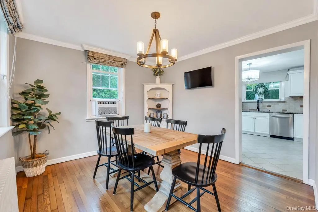214 1st Street, Smithtown, NY, 3 Bedrooms Bedrooms, 7 Rooms Rooms,2 BathroomsBathrooms,Residential,For Rent,1st,0,1026215 214 1st Street, Smithtown, NY, 3 Bedrooms Bedrooms, 7 Rooms Rooms,2 BathroomsBathrooms,Residential,For Rent,1st,0,1026215
