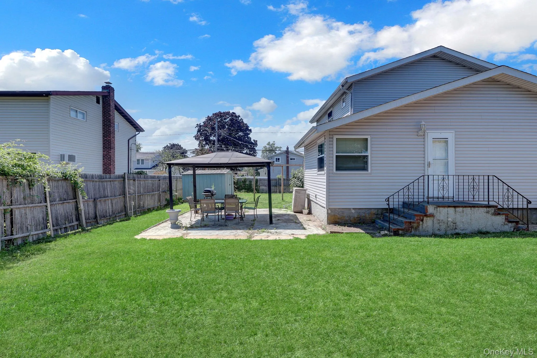 105 Madison Avenue, Islip, NY, 3 Bedrooms Bedrooms, 9 Rooms Rooms,1 BathroomBathrooms,Residential,For Rent,Madison,0,1026218 105 Madison Avenue, Islip, NY, 3 Bedrooms Bedrooms, 9 Rooms Rooms,1 BathroomBathrooms,Residential,For Rent,Madison,0,1026218