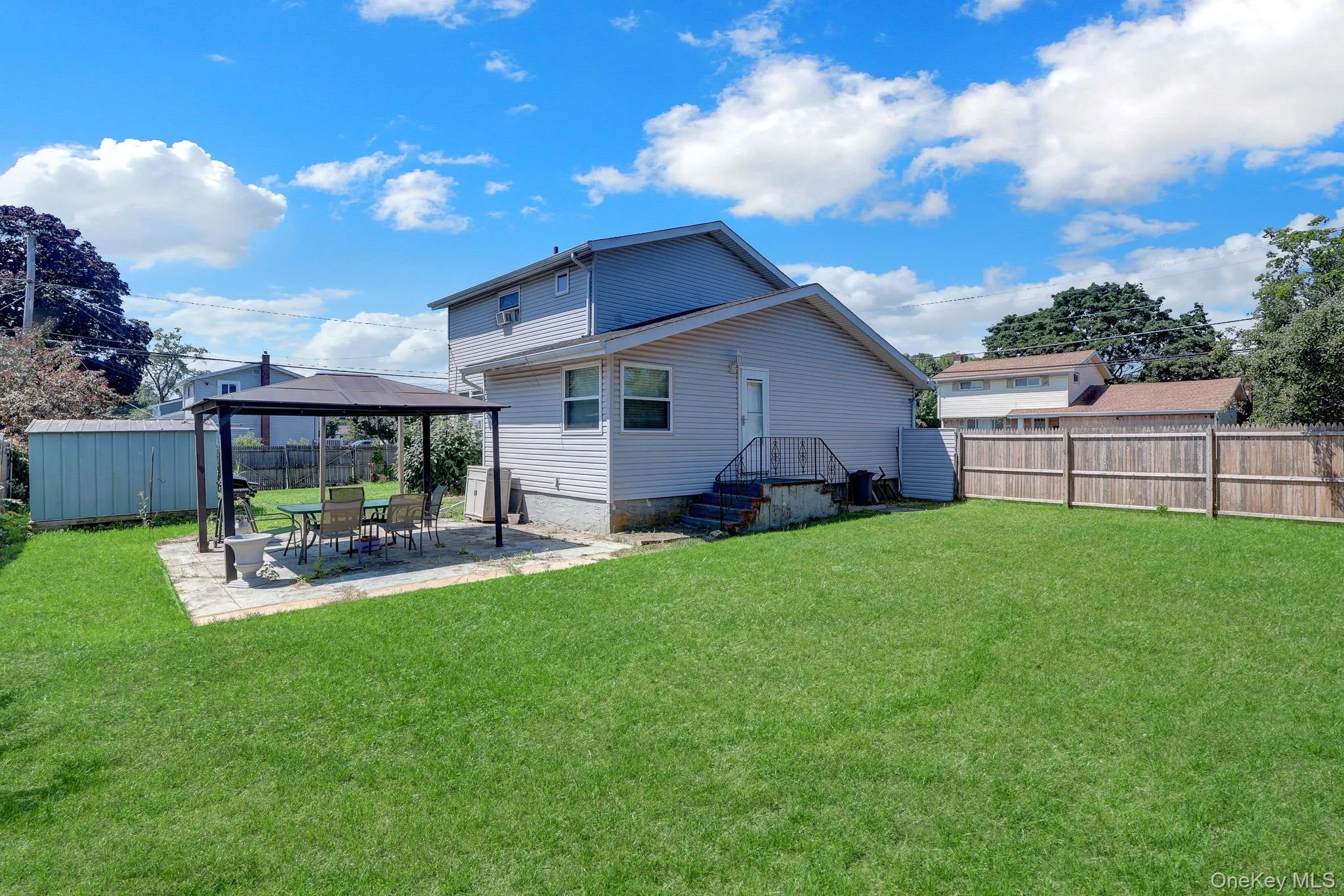 105 Madison Avenue, Islip, NY, 3 Bedrooms Bedrooms, 9 Rooms Rooms,1 BathroomBathrooms,Residential,For Rent,Madison,0,1026218 105 Madison Avenue, Islip, NY, 3 Bedrooms Bedrooms, 9 Rooms Rooms,1 BathroomBathrooms,Residential,For Rent,Madison,0,1026218