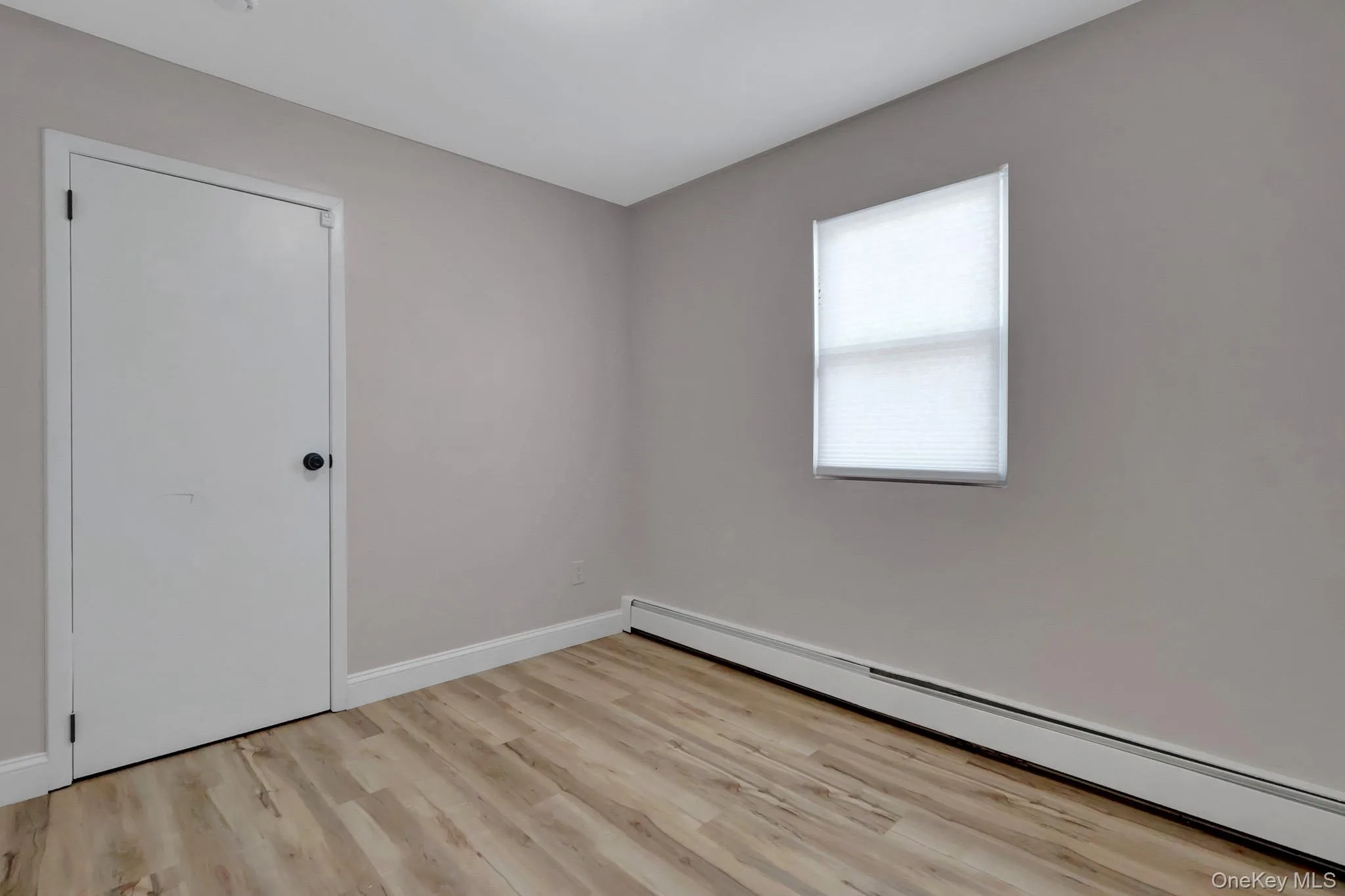 3612 Somerset Drive, Hempstead, NY, 5 Bedrooms Bedrooms, 11 Rooms Rooms,2 BathroomsBathrooms,Residential,For Rent,Somerset,0,1026219 3612 Somerset Drive, Hempstead, NY, 5 Bedrooms Bedrooms, 11 Rooms Rooms,2 BathroomsBathrooms,Residential,For Rent,Somerset,0,1026219