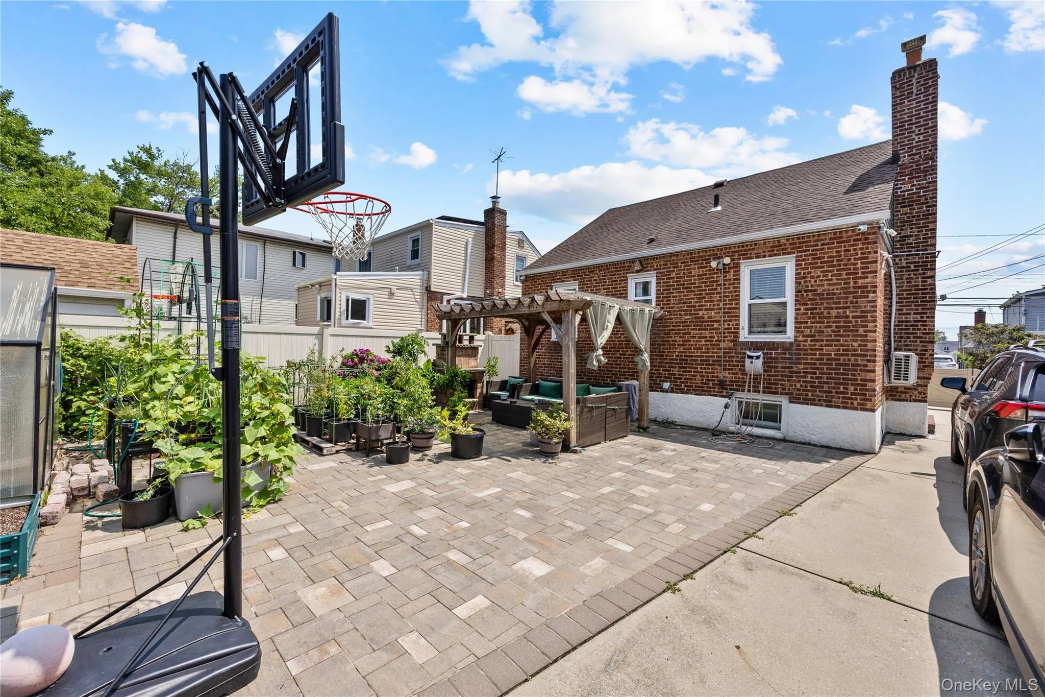 125 William Street, Hempstead, NY, 3 Bedrooms Bedrooms, 8 Rooms Rooms,1 BathroomBathrooms,Residential,For Rent,William,0,1026222 125 William Street, Hempstead, NY, 3 Bedrooms Bedrooms, 8 Rooms Rooms,1 BathroomBathrooms,Residential,For Rent,William,0,1026222