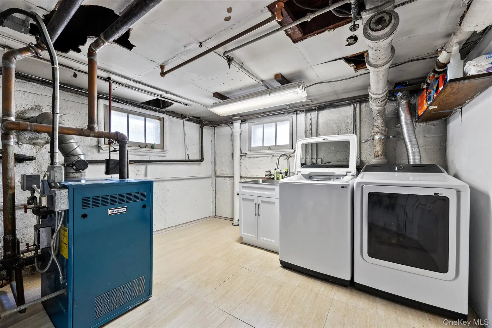 125 William Street, Hempstead, NY, 3 Bedrooms Bedrooms, 8 Rooms Rooms,1 BathroomBathrooms,Residential,For Rent,William,0,1026222 125 William Street, Hempstead, NY, 3 Bedrooms Bedrooms, 8 Rooms Rooms,1 BathroomBathrooms,Residential,For Rent,William,0,1026222