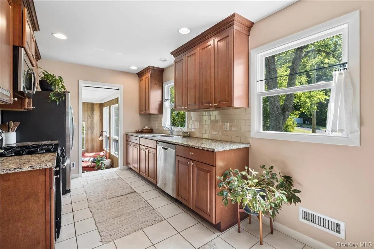 3 Gabriel Drive, Cortlandt, NY, 3 Bedrooms Bedrooms, 8 Rooms Rooms,2 BathroomsBathrooms,Residential,For Rent,Gabriel,0,1026225 3 Gabriel Drive, Cortlandt, NY, 3 Bedrooms Bedrooms, 8 Rooms Rooms,2 BathroomsBathrooms,Residential,For Rent,Gabriel,0,1026225