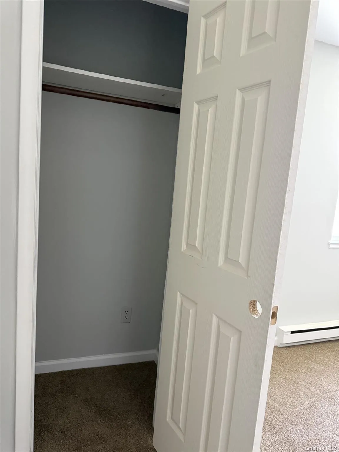 18 White Gate Drive, Wappinger, NY, 1 Bedroom Bedrooms, 4 Rooms Rooms,1 BathroomBathrooms,Residential Lease,For Rent,White Gate,0,1026228 18 White Gate Drive, Wappinger, NY, 1 Bedroom Bedrooms, 4 Rooms Rooms,1 BathroomBathrooms,Residential Lease,For Rent,White Gate,0,1026228