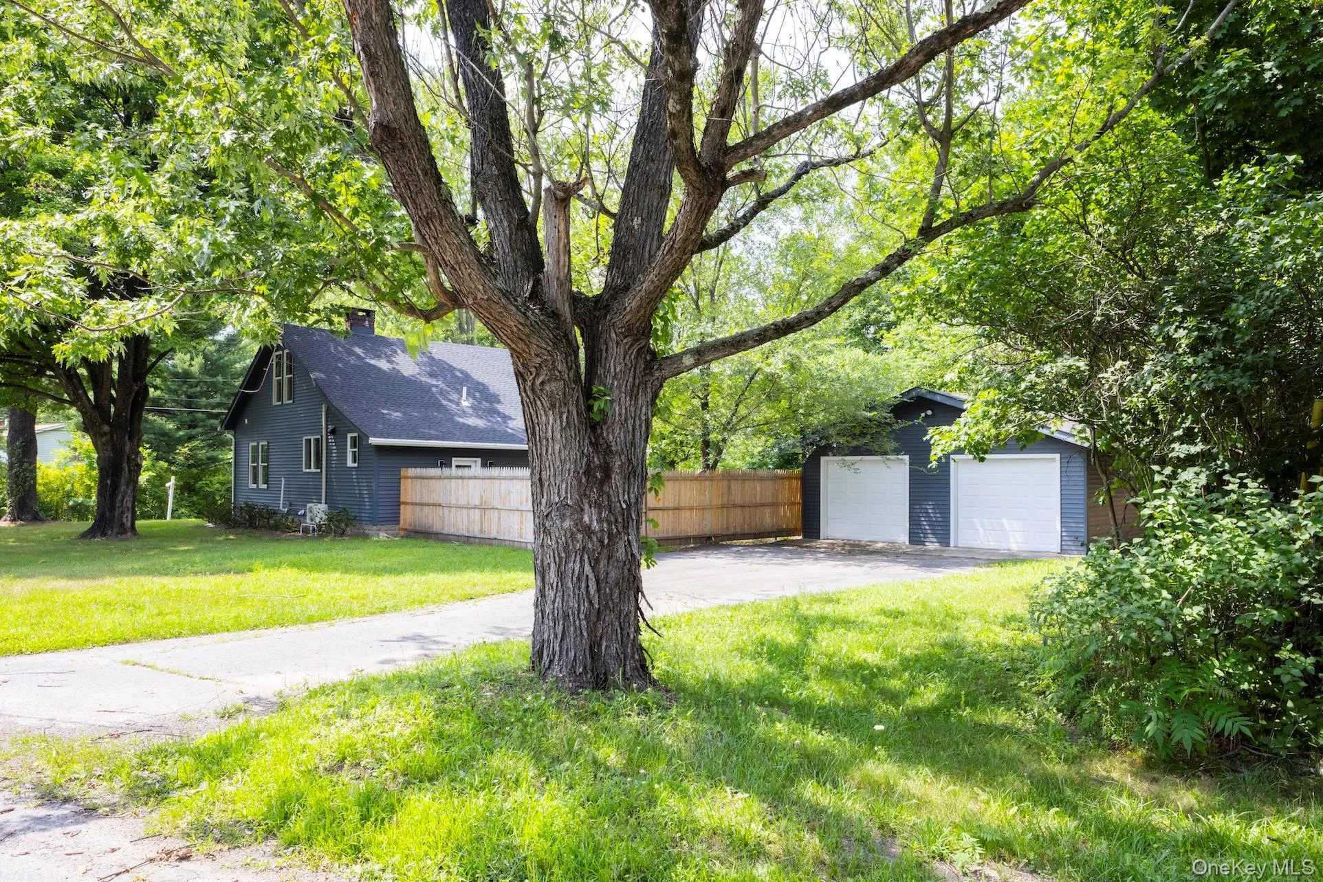 3 Anna Street, Rochester, NY, 3 Bedrooms Bedrooms, 6 Rooms Rooms,2 BathroomsBathrooms,Residential,For Rent,Anna,0,1026234 3 Anna Street, Rochester, NY, 3 Bedrooms Bedrooms, 6 Rooms Rooms,2 BathroomsBathrooms,Residential,For Rent,Anna,0,1026234