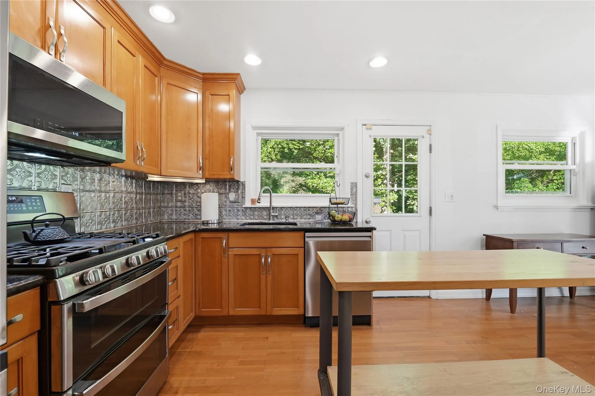 24 Lafayette Road, Orangetown, NY, 3 Bedrooms Bedrooms, 5 Rooms Rooms,2 BathroomsBathrooms,Residential,For Rent,Lafayette,0,1026237 24 Lafayette Road, Orangetown, NY, 3 Bedrooms Bedrooms, 5 Rooms Rooms,2 BathroomsBathrooms,Residential,For Rent,Lafayette,0,1026237