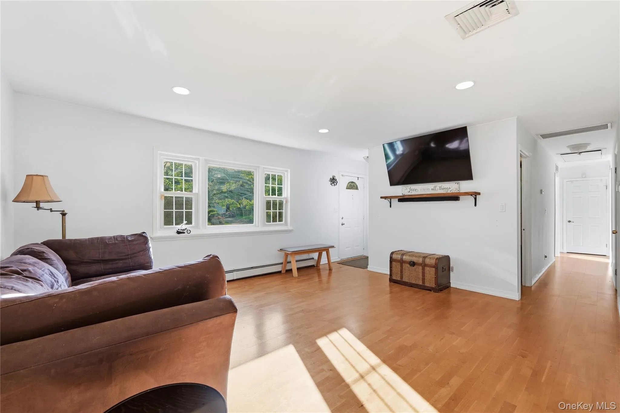 24 Lafayette Road, Orangetown, NY, 3 Bedrooms Bedrooms, 5 Rooms Rooms,2 BathroomsBathrooms,Residential,For Rent,Lafayette,0,1026237 24 Lafayette Road, Orangetown, NY, 3 Bedrooms Bedrooms, 5 Rooms Rooms,2 BathroomsBathrooms,Residential,For Rent,Lafayette,0,1026237