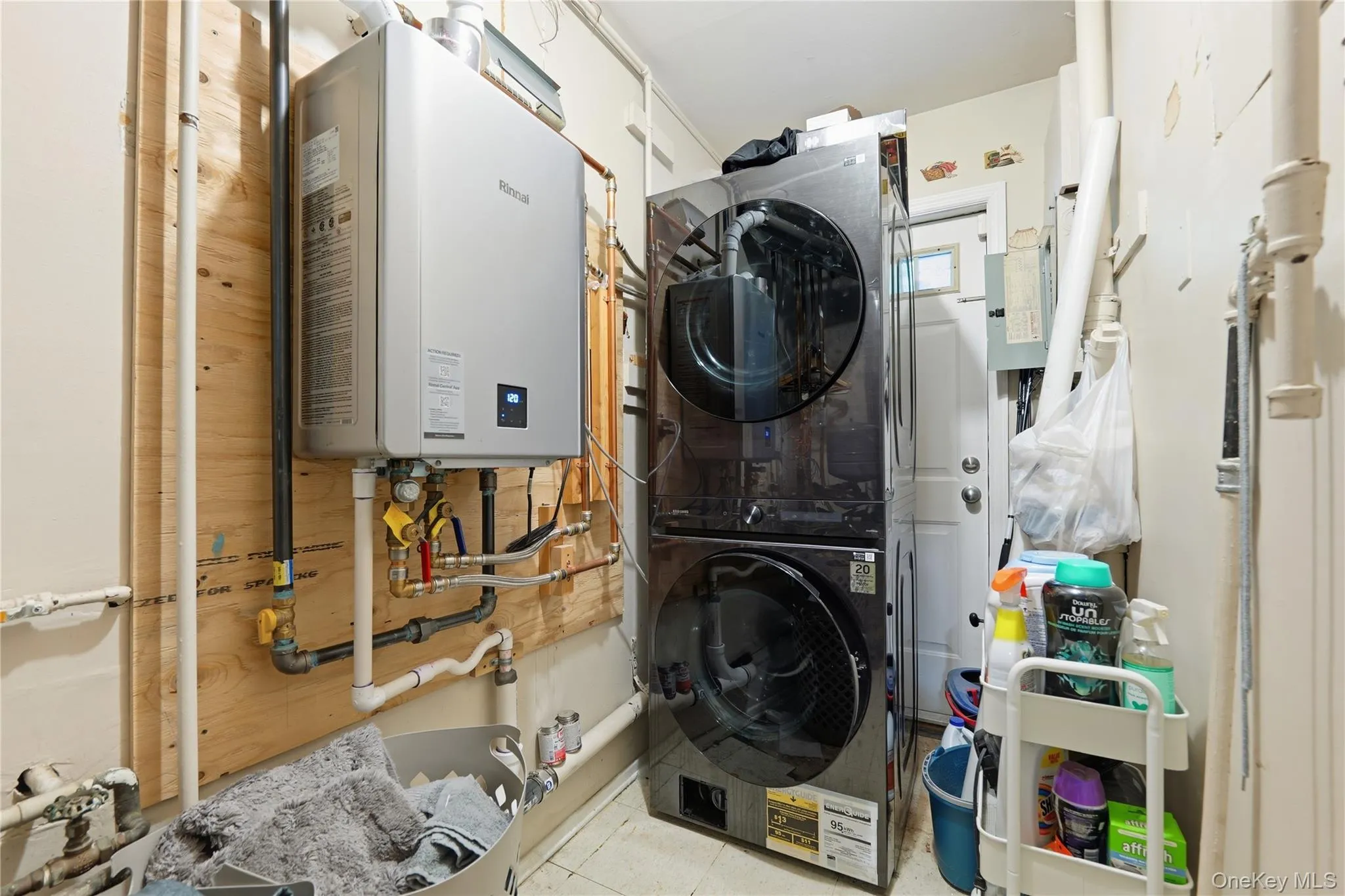 Laundry/Utility Room Laundry/Utility Room