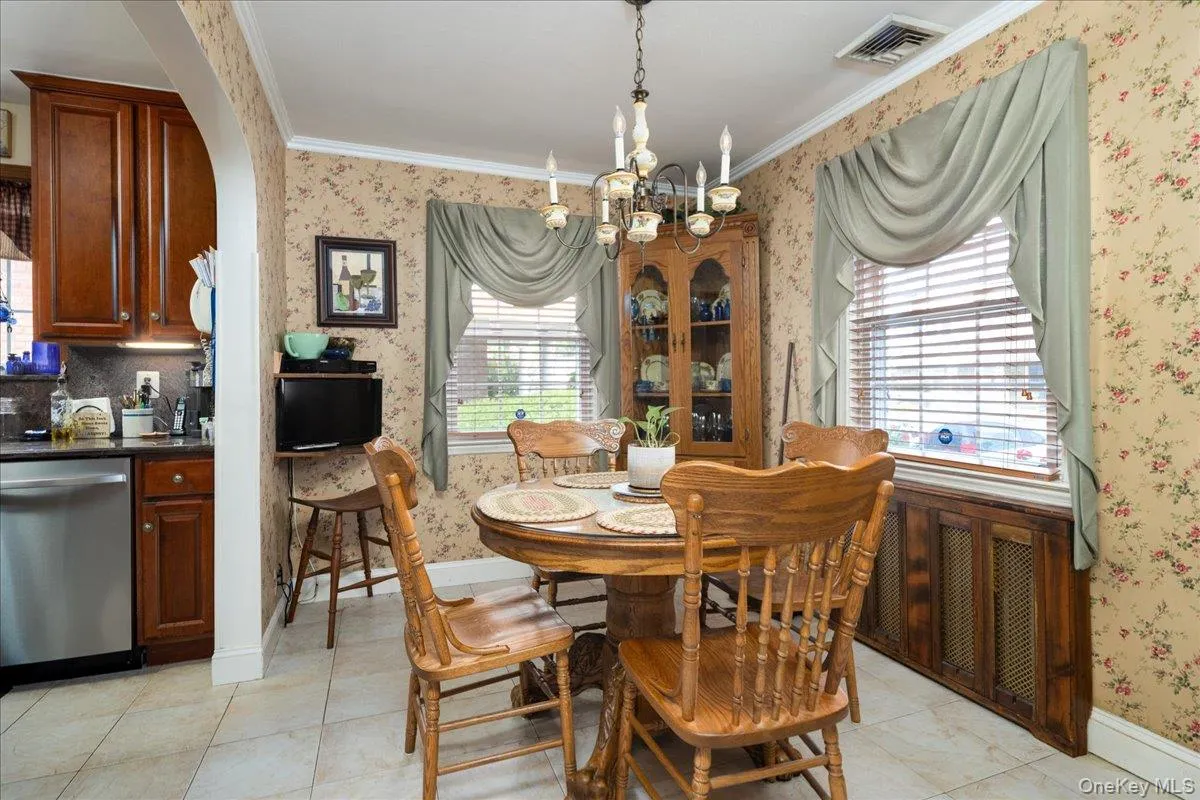 131 Euston Road, Hempstead, NY, 3 Bedrooms Bedrooms, 6 Rooms Rooms,1 BathroomBathrooms,Residential,For Rent,Euston,0,1026239 131 Euston Road, Hempstead, NY, 3 Bedrooms Bedrooms, 6 Rooms Rooms,1 BathroomBathrooms,Residential,For Rent,Euston,0,1026239