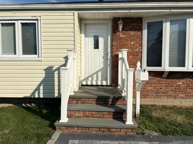 266 Central Park Road, Oyster Bay, NY, 3 Bedrooms Bedrooms, 5 Rooms Rooms,2 BathroomsBathrooms,Residential Lease,For Rent,Central Park,0,1026240 266 Central Park Road, Oyster Bay, NY, 3 Bedrooms Bedrooms, 5 Rooms Rooms,2 BathroomsBathrooms,Residential Lease,For Rent,Central Park,0,1026240
