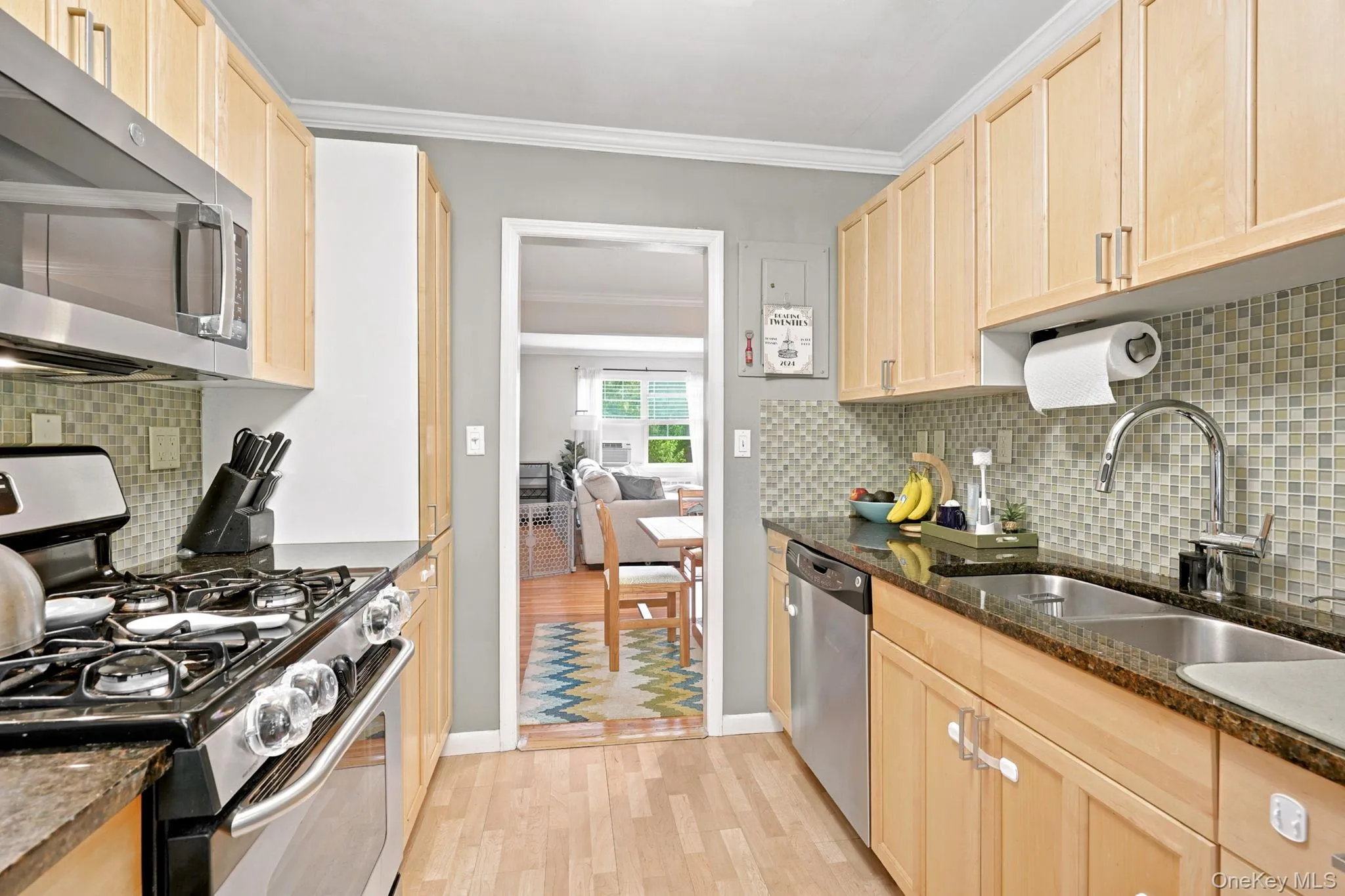 39 Fieldstone Drive, Greenburgh, NY, 2 Bedrooms Bedrooms, 4 Rooms Rooms,2 BathroomsBathrooms,Residential,For Rent,Fieldstone,0,1026241 39 Fieldstone Drive, Greenburgh, NY, 2 Bedrooms Bedrooms, 4 Rooms Rooms,2 BathroomsBathrooms,Residential,For Rent,Fieldstone,0,1026241