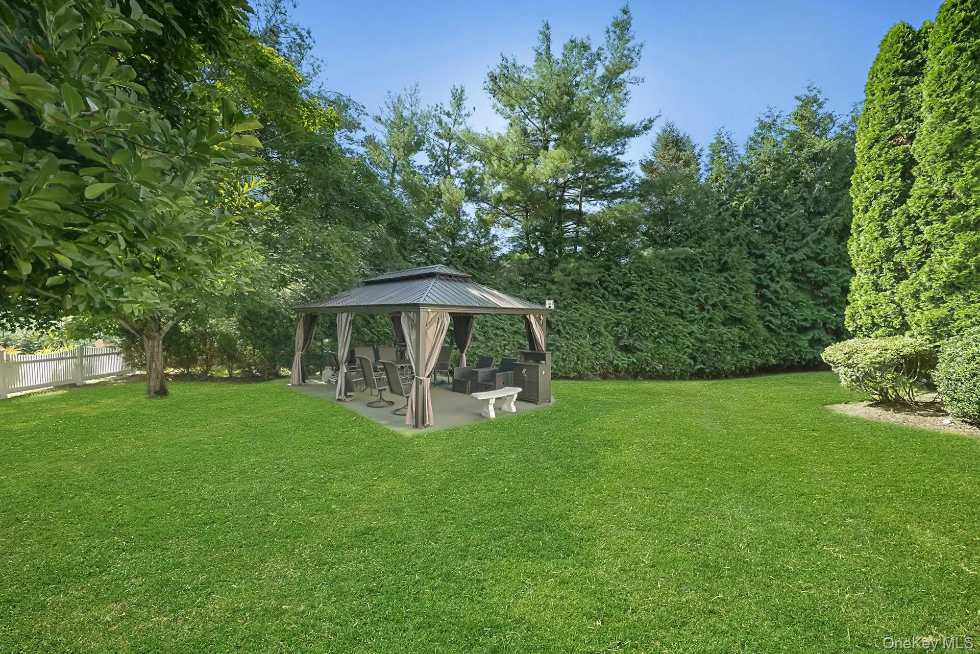 16 Eagle Court, White Plains, NY, 4 Bedrooms Bedrooms, 10 Rooms Rooms,3 BathroomsBathrooms,Residential,For Rent,Eagle,0,1026246 16 Eagle Court, White Plains, NY, 4 Bedrooms Bedrooms, 10 Rooms Rooms,3 BathroomsBathrooms,Residential,For Rent,Eagle,0,1026246