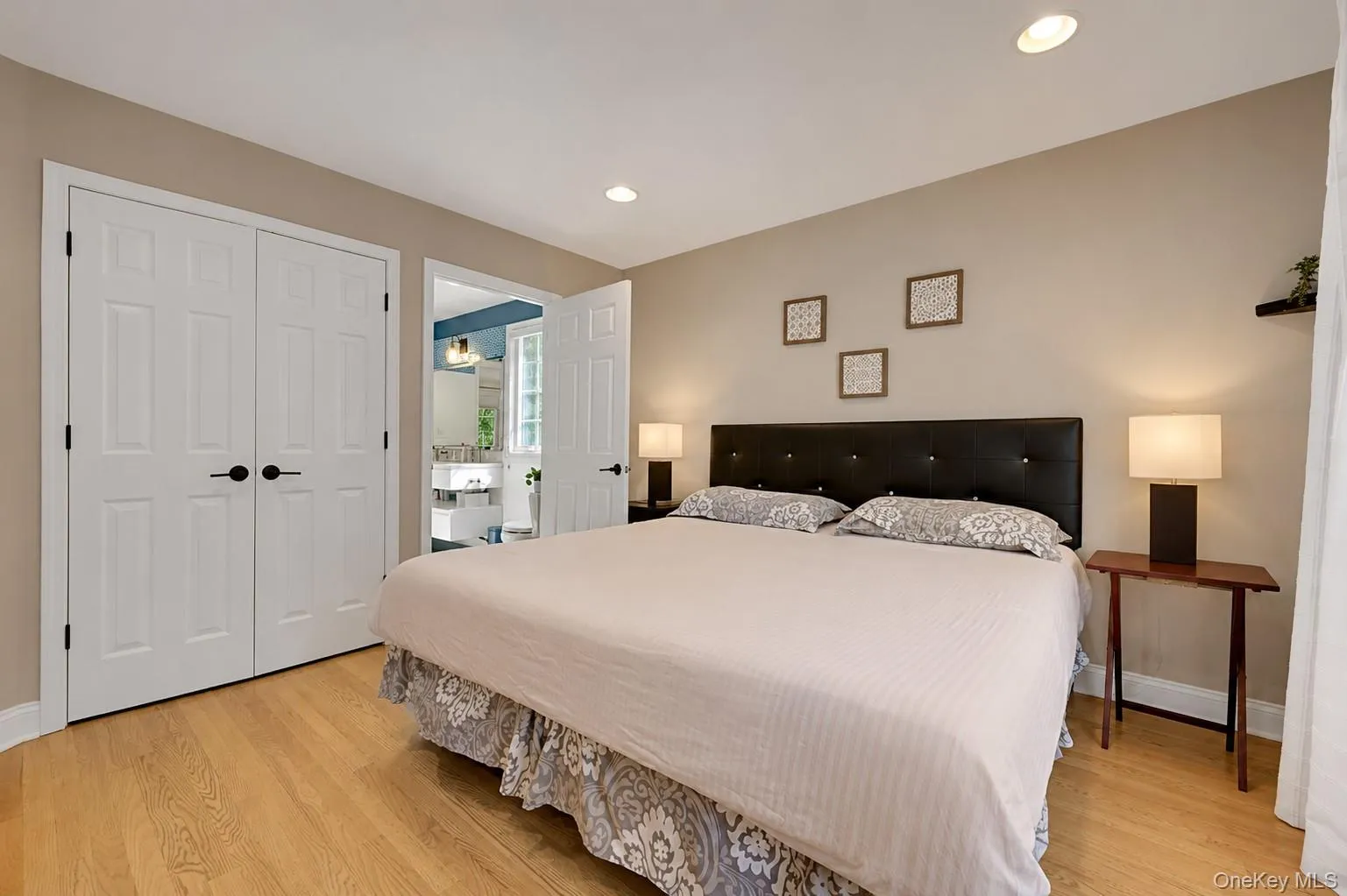 16 Eagle Court, White Plains, NY, 4 Bedrooms Bedrooms, 10 Rooms Rooms,3 BathroomsBathrooms,Residential,For Rent,Eagle,0,1026246 16 Eagle Court, White Plains, NY, 4 Bedrooms Bedrooms, 10 Rooms Rooms,3 BathroomsBathrooms,Residential,For Rent,Eagle,0,1026246