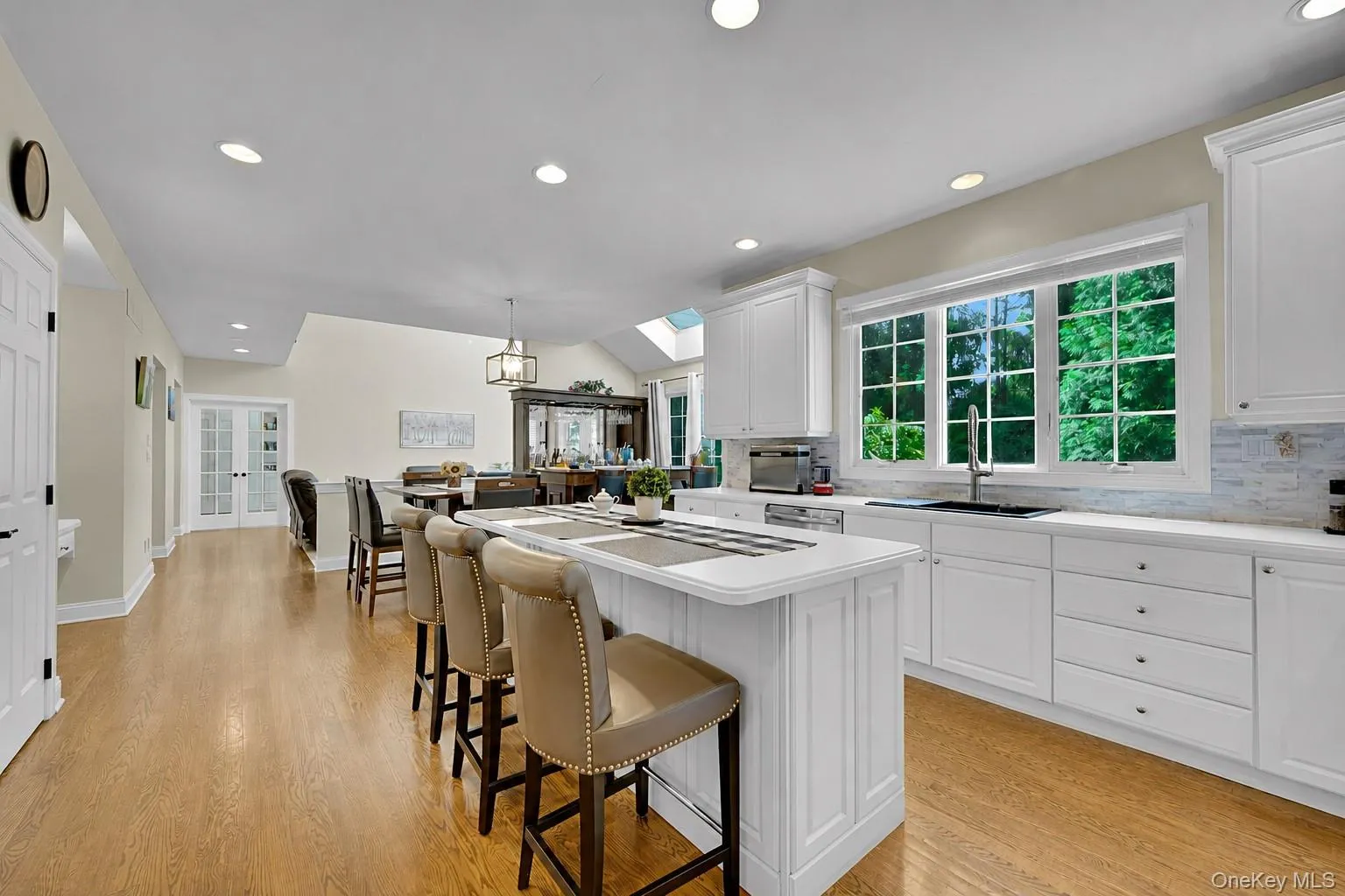 16 Eagle Court, White Plains, NY, 4 Bedrooms Bedrooms, 10 Rooms Rooms,3 BathroomsBathrooms,Residential,For Rent,Eagle,0,1026246 16 Eagle Court, White Plains, NY, 4 Bedrooms Bedrooms, 10 Rooms Rooms,3 BathroomsBathrooms,Residential,For Rent,Eagle,0,1026246