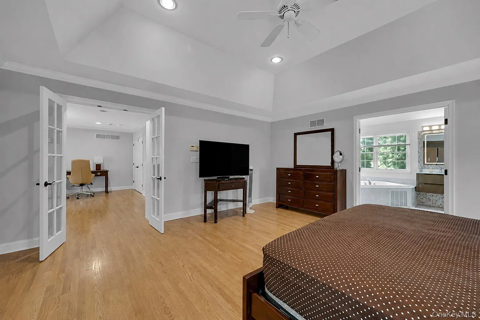 16 Eagle Court, White Plains, NY, 4 Bedrooms Bedrooms, 10 Rooms Rooms,3 BathroomsBathrooms,Residential,For Rent,Eagle,0,1026246 16 Eagle Court, White Plains, NY, 4 Bedrooms Bedrooms, 10 Rooms Rooms,3 BathroomsBathrooms,Residential,For Rent,Eagle,0,1026246