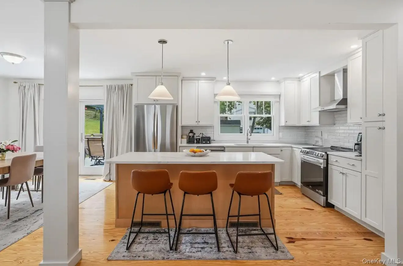 24 Woodland Drive, Poughkeepsie (town), NY, 3 Bedrooms Bedrooms, 7 Rooms Rooms,2 BathroomsBathrooms,Residential,For Rent,Woodland,0,1026247 24 Woodland Drive, Poughkeepsie (town), NY, 3 Bedrooms Bedrooms, 7 Rooms Rooms,2 BathroomsBathrooms,Residential,For Rent,Woodland,0,1026247