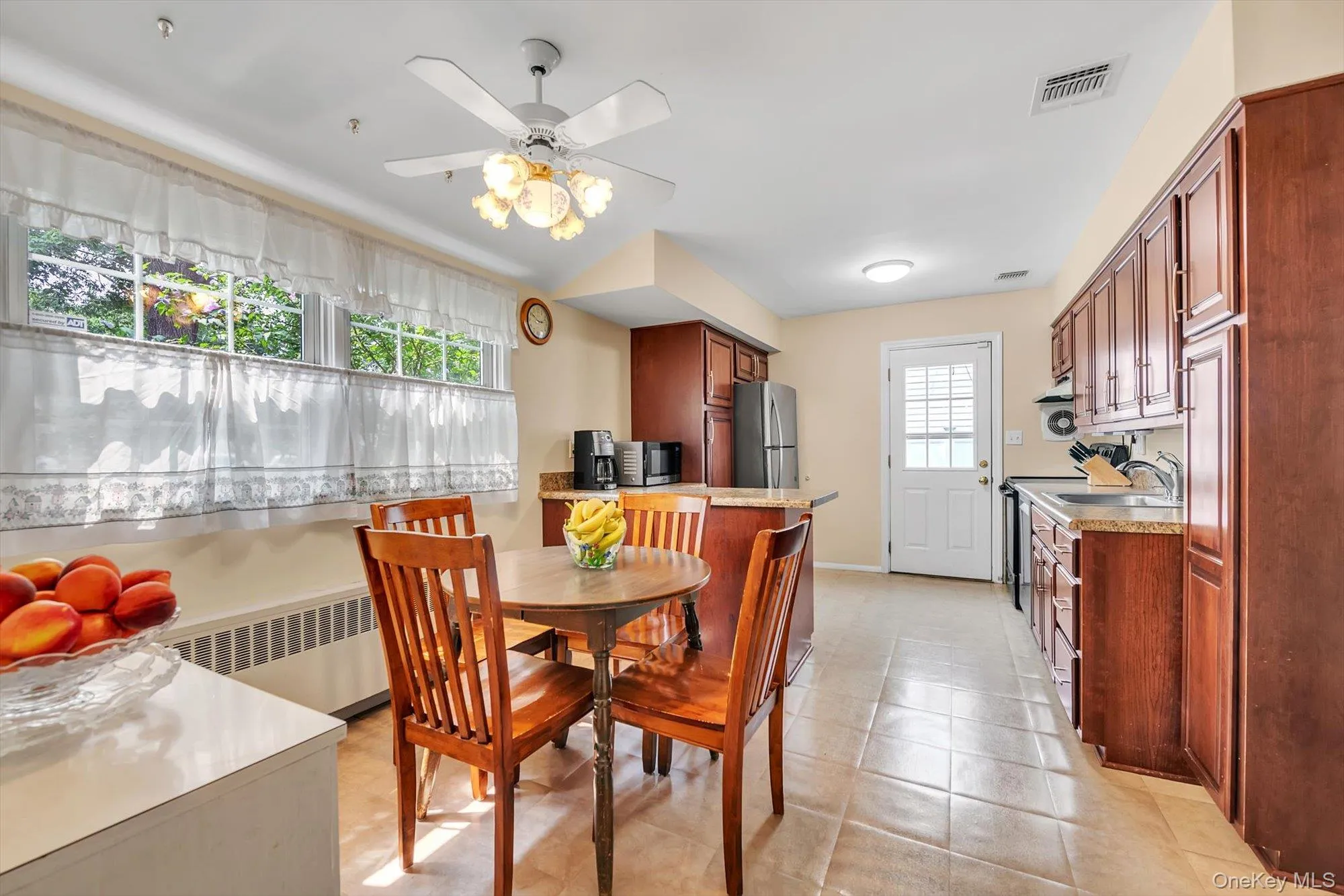 202B 1st Street, Huntington, NY, 5 Bedrooms Bedrooms, 9 Rooms Rooms,3 BathroomsBathrooms,Residential,For Rent,1st,0,1026250 202B 1st Street, Huntington, NY, 5 Bedrooms Bedrooms, 9 Rooms Rooms,3 BathroomsBathrooms,Residential,For Rent,1st,0,1026250