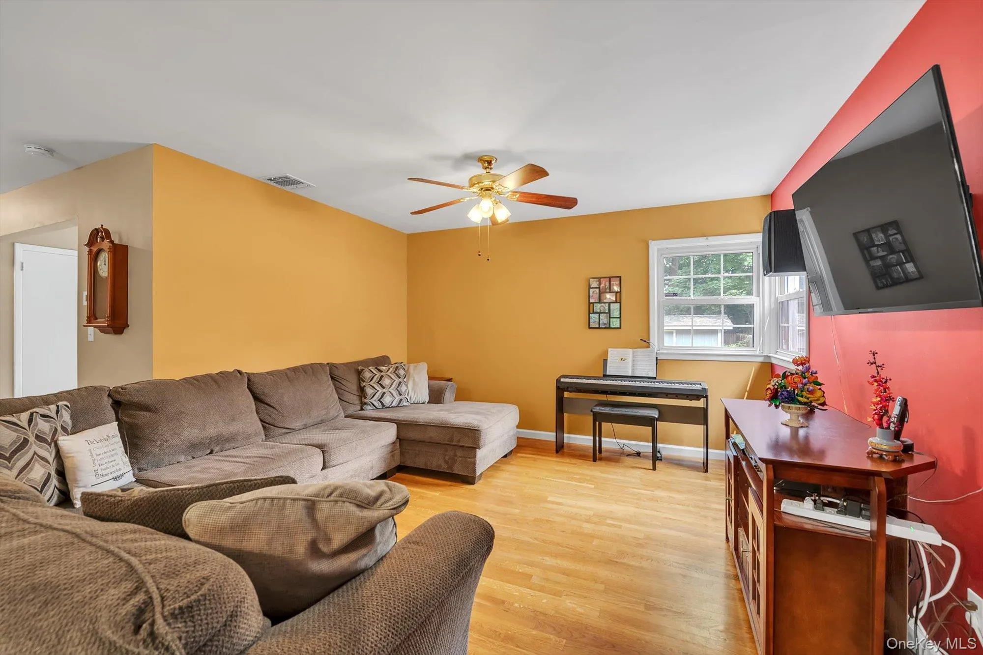 202B 1st Street, Huntington, NY, 5 Bedrooms Bedrooms, 9 Rooms Rooms,3 BathroomsBathrooms,Residential,For Rent,1st,0,1026250 202B 1st Street, Huntington, NY, 5 Bedrooms Bedrooms, 9 Rooms Rooms,3 BathroomsBathrooms,Residential,For Rent,1st,0,1026250
