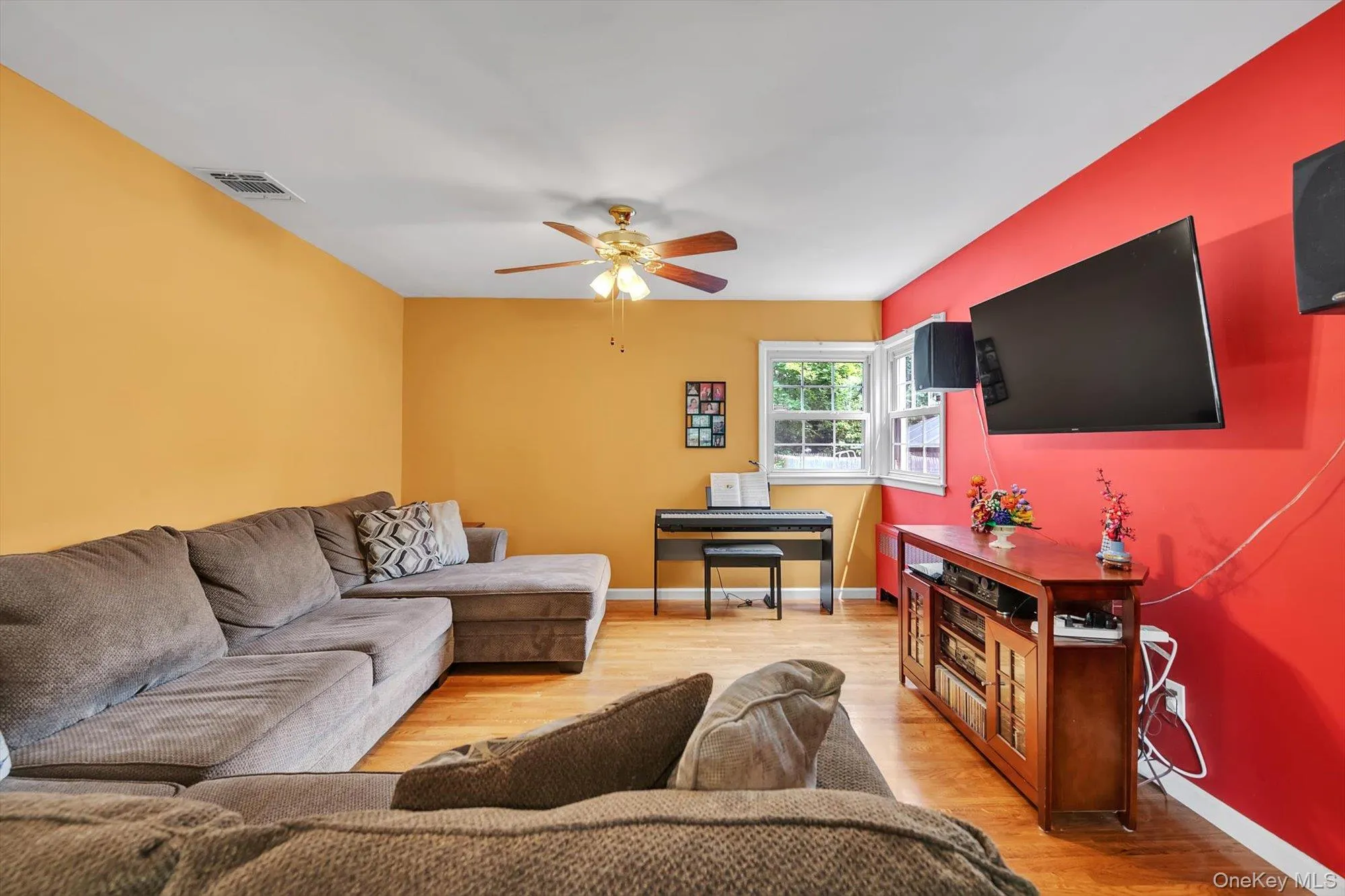 202B 1st Street, Huntington, NY, 5 Bedrooms Bedrooms, 9 Rooms Rooms,3 BathroomsBathrooms,Residential,For Rent,1st,0,1026250 202B 1st Street, Huntington, NY, 5 Bedrooms Bedrooms, 9 Rooms Rooms,3 BathroomsBathrooms,Residential,For Rent,1st,0,1026250