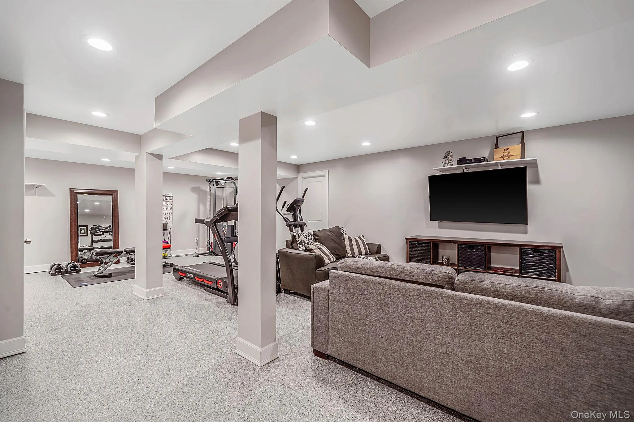 70 Summerfield Drive, Brookhaven, NY, 5 Bedrooms Bedrooms, 15 Rooms Rooms,4 BathroomsBathrooms,Residential,For Rent,Summerfield,0,1026253 70 Summerfield Drive, Brookhaven, NY, 5 Bedrooms Bedrooms, 15 Rooms Rooms,4 BathroomsBathrooms,Residential,For Rent,Summerfield,0,1026253