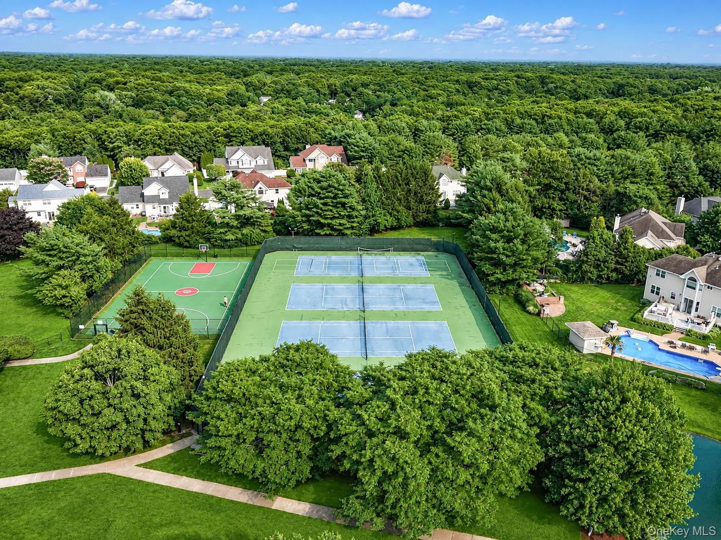 70 Summerfield Drive, Brookhaven, NY, 5 Bedrooms Bedrooms, 15 Rooms Rooms,4 BathroomsBathrooms,Residential,For Rent,Summerfield,0,1026253 70 Summerfield Drive, Brookhaven, NY, 5 Bedrooms Bedrooms, 15 Rooms Rooms,4 BathroomsBathrooms,Residential,For Rent,Summerfield,0,1026253