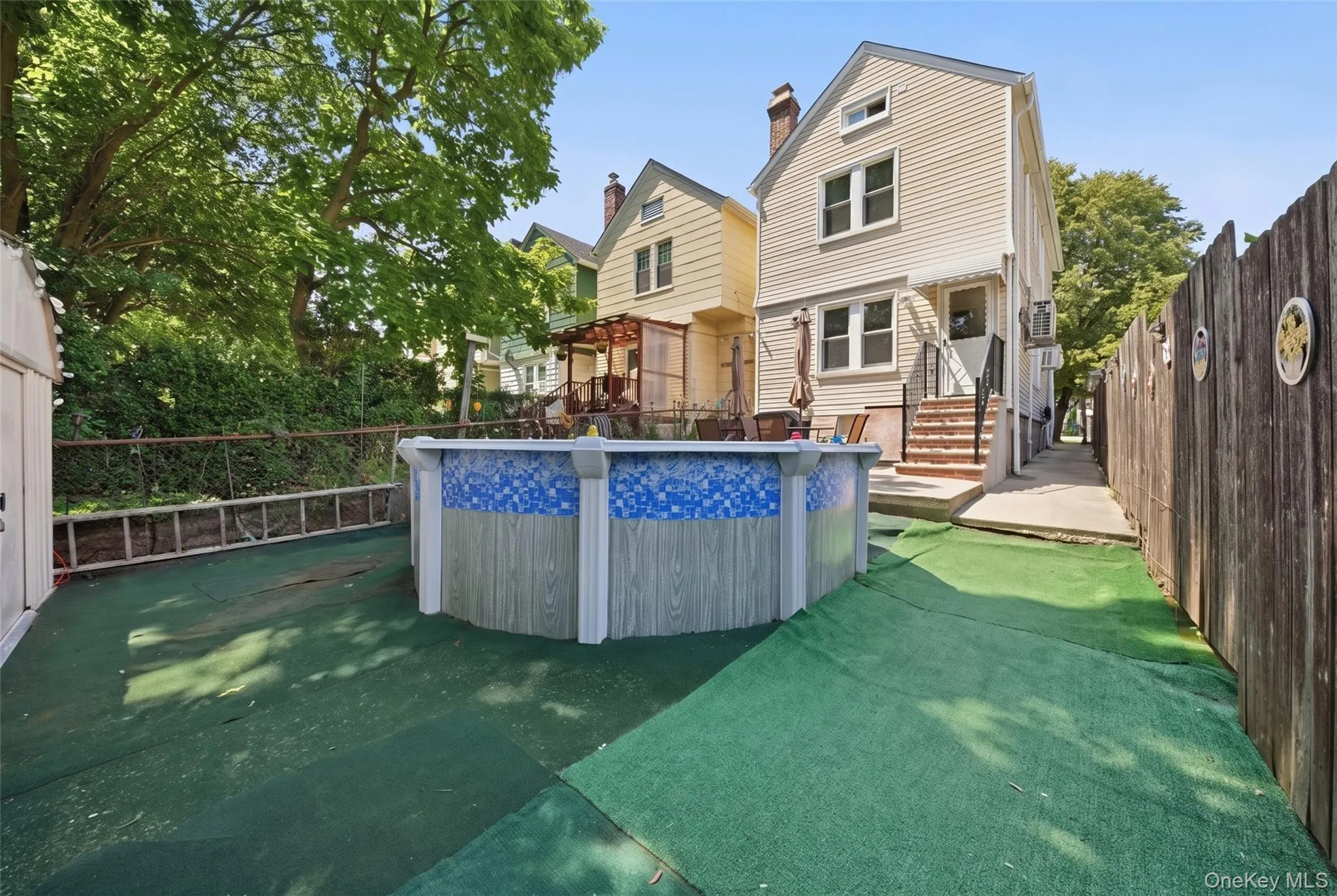 10244 85th Avenue, New York, NY, 3 Bedrooms Bedrooms, 12 Rooms Rooms,1 BathroomBathrooms,Residential,For Rent,85th,0,1026255 10244 85th Avenue, New York, NY, 3 Bedrooms Bedrooms, 12 Rooms Rooms,1 BathroomBathrooms,Residential,For Rent,85th,0,1026255