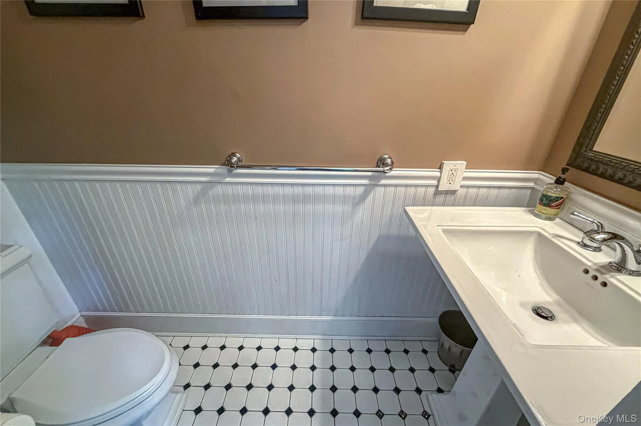 5 Harborview Lane, Huntington, NY, 3 Bedrooms Bedrooms, 9 Rooms Rooms,2 BathroomsBathrooms,Residential,For Rent,Harborview,0,1026256 5 Harborview Lane, Huntington, NY, 3 Bedrooms Bedrooms, 9 Rooms Rooms,2 BathroomsBathrooms,Residential,For Rent,Harborview,0,1026256