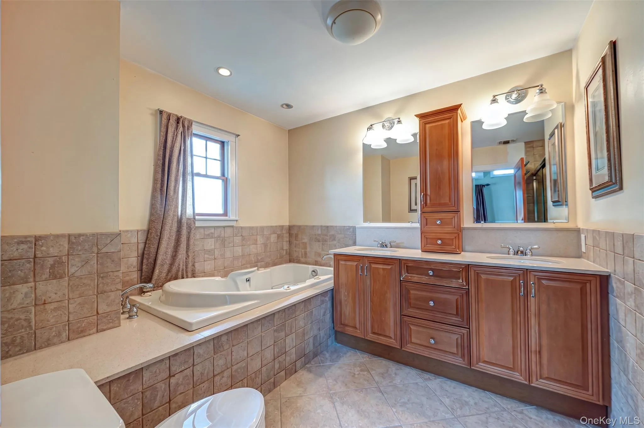 5 Harborview Lane, Huntington, NY, 3 Bedrooms Bedrooms, 9 Rooms Rooms,2 BathroomsBathrooms,Residential,For Rent,Harborview,0,1026256 5 Harborview Lane, Huntington, NY, 3 Bedrooms Bedrooms, 9 Rooms Rooms,2 BathroomsBathrooms,Residential,For Rent,Harborview,0,1026256