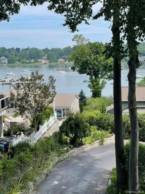 5 Harborview Lane, Huntington, NY, 3 Bedrooms Bedrooms, 9 Rooms Rooms,2 BathroomsBathrooms,Residential,For Rent,Harborview,0,1026256 5 Harborview Lane, Huntington, NY, 3 Bedrooms Bedrooms, 9 Rooms Rooms,2 BathroomsBathrooms,Residential,For Rent,Harborview,0,1026256