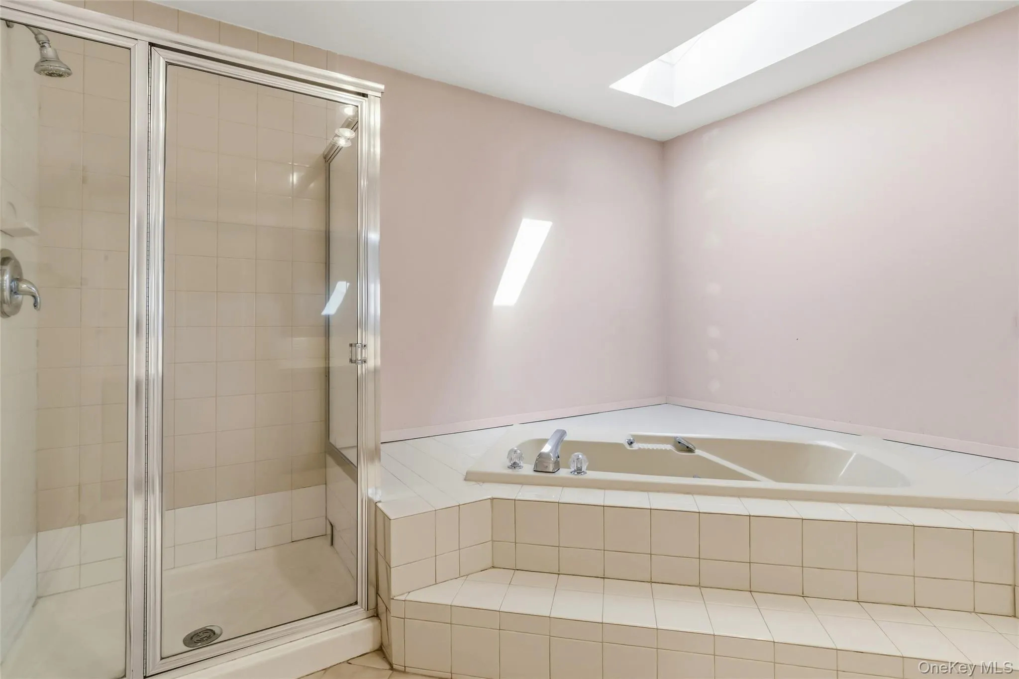 94 Bagatelle Road, Huntington, NY, 5 Bedrooms Bedrooms, 10 Rooms Rooms,3 BathroomsBathrooms,Residential,For Rent,Bagatelle,0,1026259 94 Bagatelle Road, Huntington, NY, 5 Bedrooms Bedrooms, 10 Rooms Rooms,3 BathroomsBathrooms,Residential,For Rent,Bagatelle,0,1026259