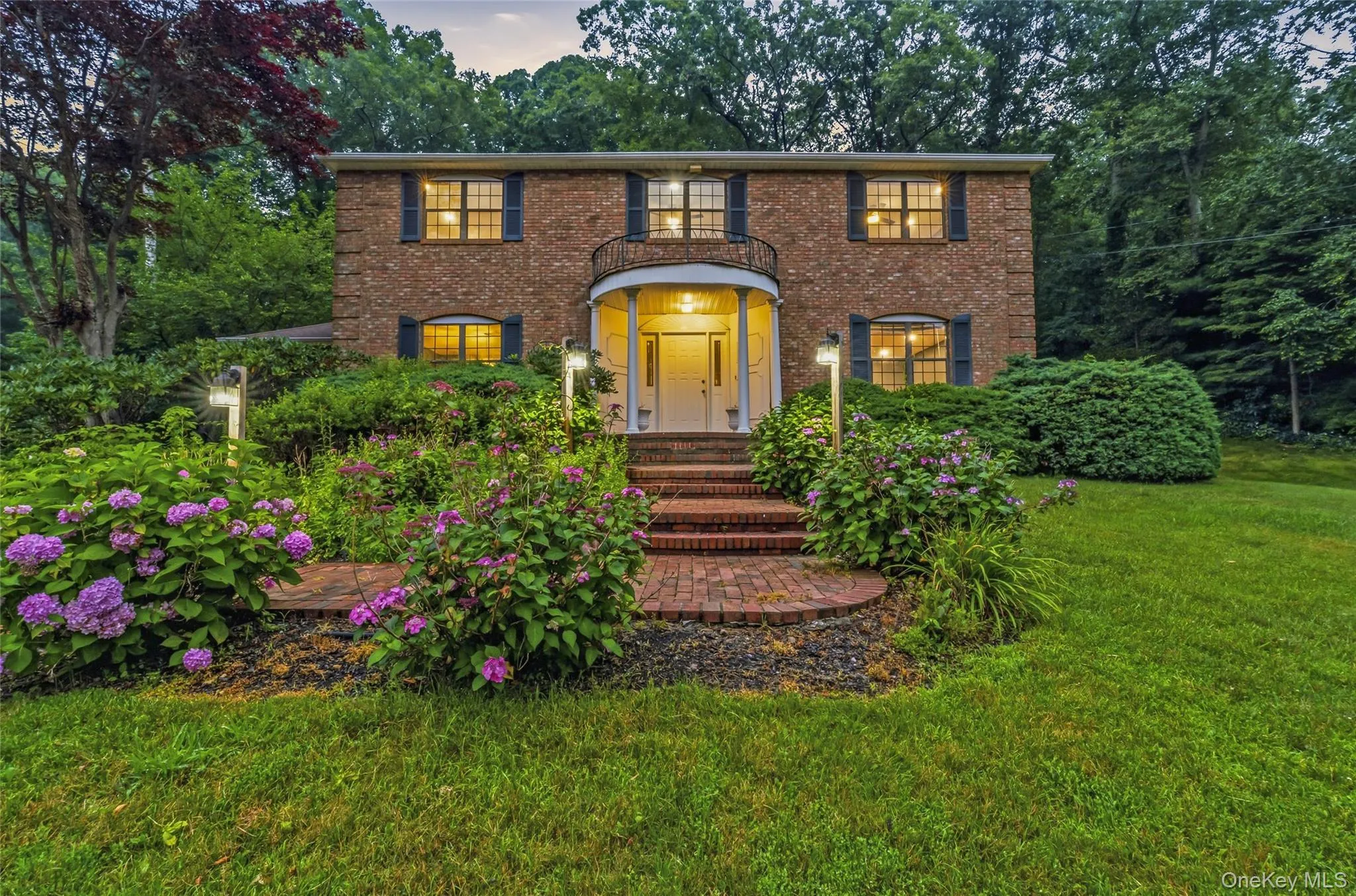 94 Bagatelle Road, Huntington, NY, 5 Bedrooms Bedrooms, 10 Rooms Rooms,3 BathroomsBathrooms,Residential,For Rent,Bagatelle,0,1026259 94 Bagatelle Road, Huntington, NY, 5 Bedrooms Bedrooms, 10 Rooms Rooms,3 BathroomsBathrooms,Residential,For Rent,Bagatelle,0,1026259