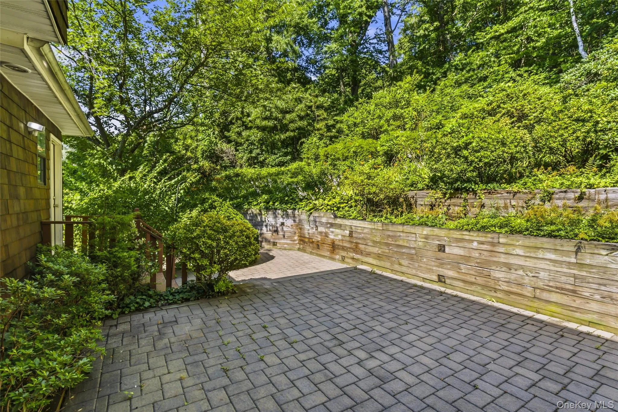 94 Bagatelle Road, Huntington, NY, 5 Bedrooms Bedrooms, 10 Rooms Rooms,3 BathroomsBathrooms,Residential,For Rent,Bagatelle,0,1026259 94 Bagatelle Road, Huntington, NY, 5 Bedrooms Bedrooms, 10 Rooms Rooms,3 BathroomsBathrooms,Residential,For Rent,Bagatelle,0,1026259