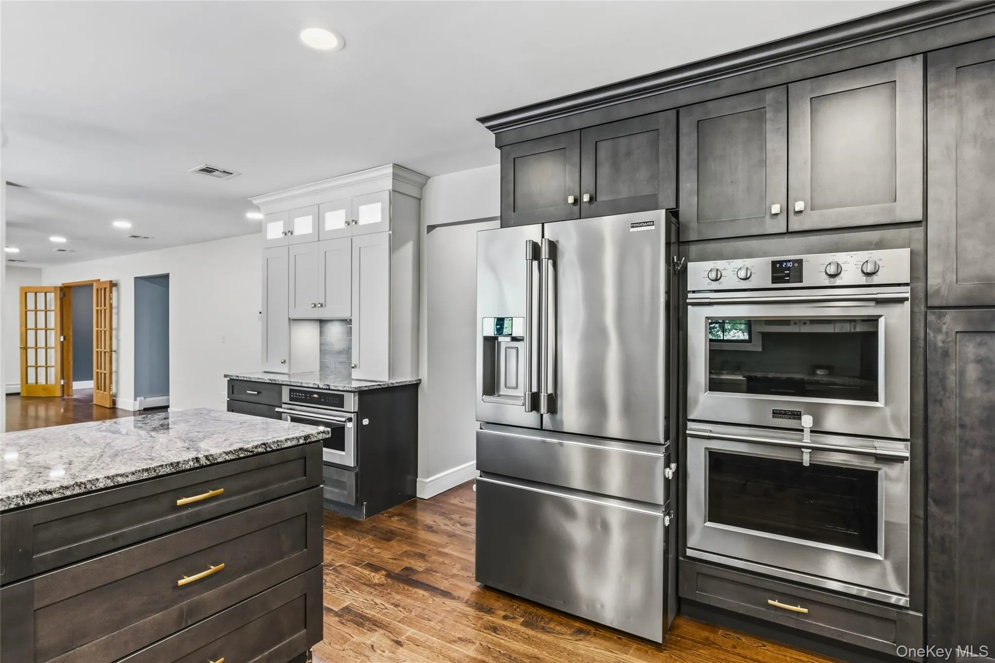 94 Bagatelle Road, Huntington, NY, 5 Bedrooms Bedrooms, 10 Rooms Rooms,3 BathroomsBathrooms,Residential,For Rent,Bagatelle,0,1026259 94 Bagatelle Road, Huntington, NY, 5 Bedrooms Bedrooms, 10 Rooms Rooms,3 BathroomsBathrooms,Residential,For Rent,Bagatelle,0,1026259