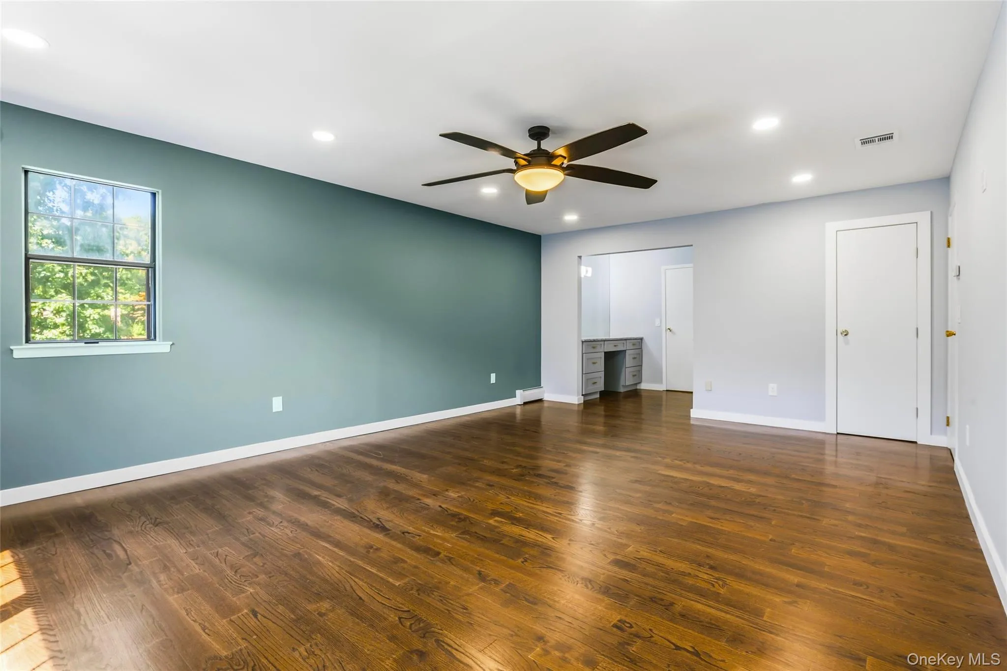 94 Bagatelle Road, Huntington, NY, 5 Bedrooms Bedrooms, 10 Rooms Rooms,3 BathroomsBathrooms,Residential,For Rent,Bagatelle,0,1026259 94 Bagatelle Road, Huntington, NY, 5 Bedrooms Bedrooms, 10 Rooms Rooms,3 BathroomsBathrooms,Residential,For Rent,Bagatelle,0,1026259