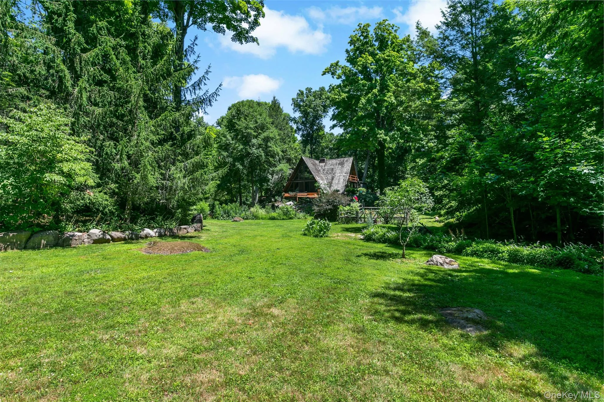 Expansive lawns. Expansive lawns.