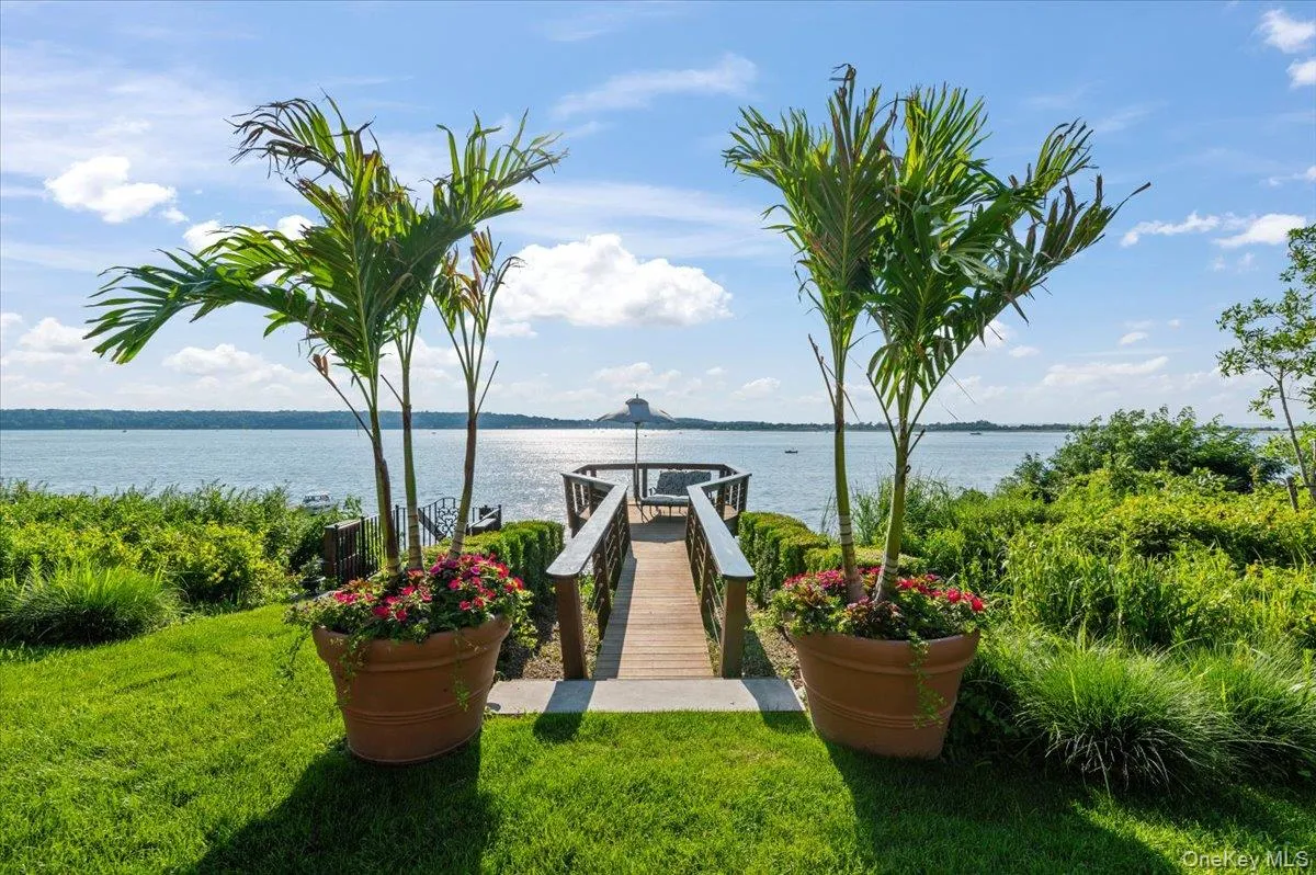 353 Centre Island Road, Oyster Bay, NY, 3 Bedrooms Bedrooms, 9 Rooms Rooms,2 BathroomsBathrooms,Residential,For Rent,Centre Island,0,1026267 353 Centre Island Road, Oyster Bay, NY, 3 Bedrooms Bedrooms, 9 Rooms Rooms,2 BathroomsBathrooms,Residential,For Rent,Centre Island,0,1026267