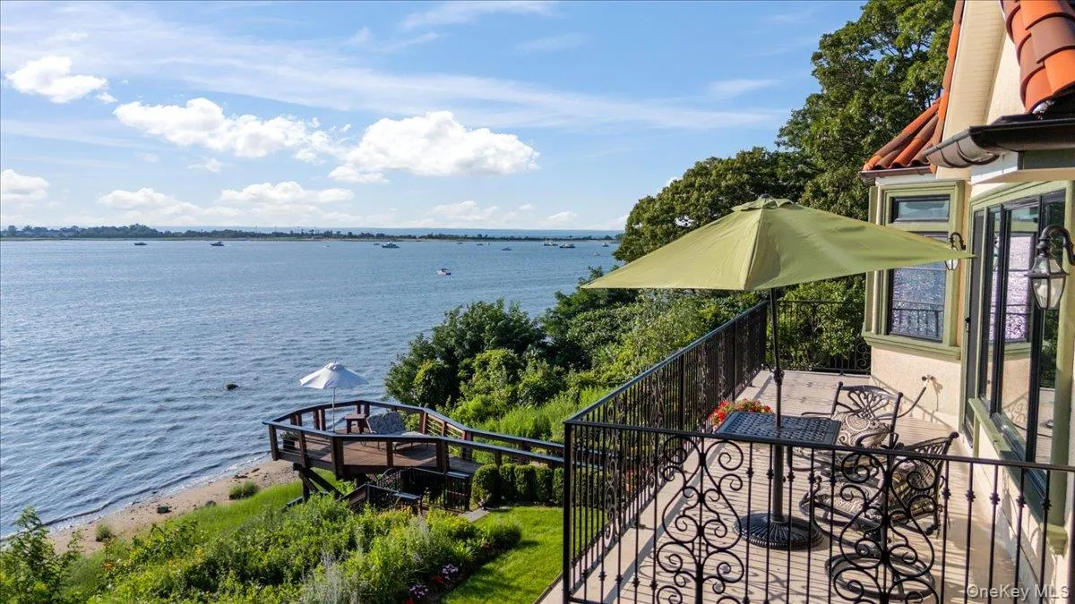 353 Centre Island Road, Oyster Bay, NY, 3 Bedrooms Bedrooms, 9 Rooms Rooms,2 BathroomsBathrooms,Residential,For Rent,Centre Island,0,1026267 353 Centre Island Road, Oyster Bay, NY, 3 Bedrooms Bedrooms, 9 Rooms Rooms,2 BathroomsBathrooms,Residential,For Rent,Centre Island,0,1026267