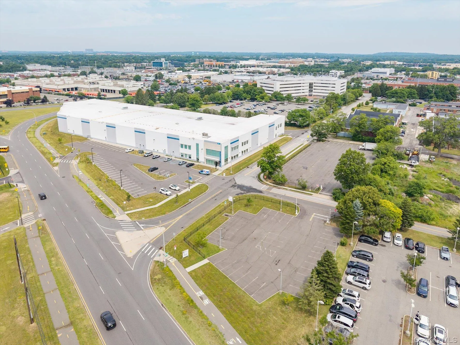 107 Charles Lindbergh Boulevard, Hempstead, NY, ,Commercial Lease,For Rent,Charles Lindbergh,0,1026271 107 Charles Lindbergh Boulevard, Hempstead, NY, ,Commercial Lease,For Rent,Charles Lindbergh,0,1026271