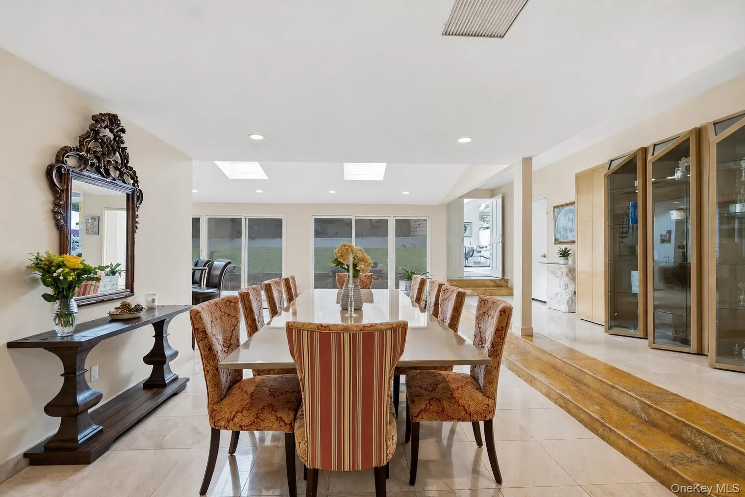 23 Wildwood Lane, Oyster Bay, NY, 5 Bedrooms Bedrooms, 11 Rooms Rooms,4 BathroomsBathrooms,Residential,For Rent,Wildwood,0,1026272 23 Wildwood Lane, Oyster Bay, NY, 5 Bedrooms Bedrooms, 11 Rooms Rooms,4 BathroomsBathrooms,Residential,For Rent,Wildwood,0,1026272