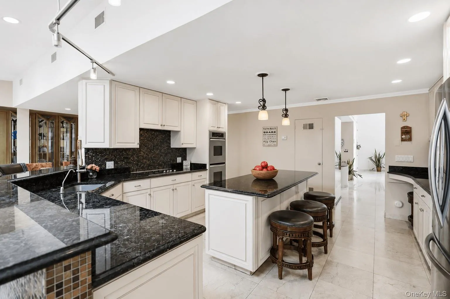 23 Wildwood Lane, Oyster Bay, NY, 5 Bedrooms Bedrooms, 11 Rooms Rooms,4 BathroomsBathrooms,Residential,For Rent,Wildwood,0,1026272 23 Wildwood Lane, Oyster Bay, NY, 5 Bedrooms Bedrooms, 11 Rooms Rooms,4 BathroomsBathrooms,Residential,For Rent,Wildwood,0,1026272