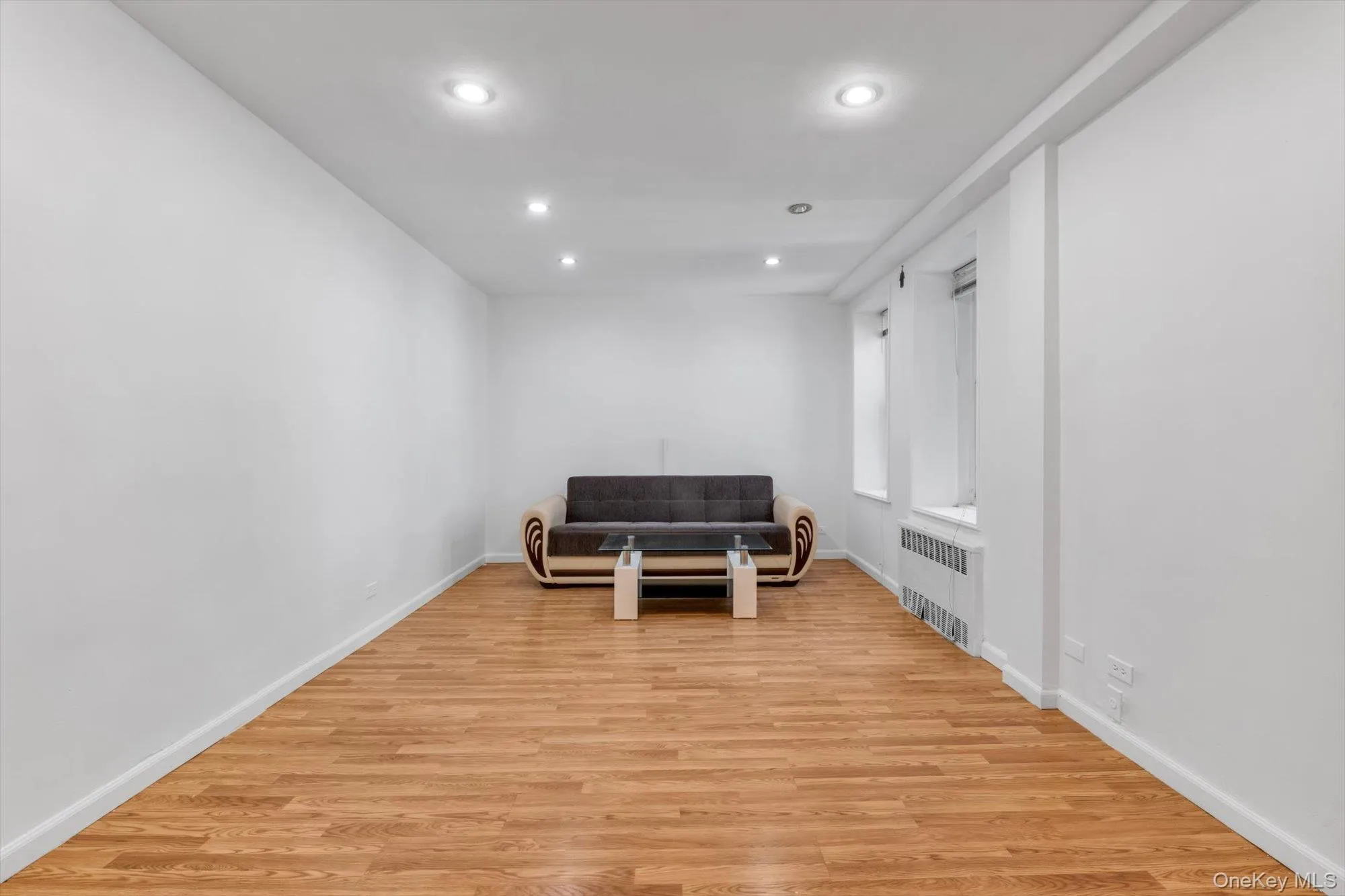 140-18 Burden Crescent, New York, NY, 1 Bedroom Bedrooms, 4 Rooms Rooms,1 BathroomBathrooms,Residential,For Rent,Burden,0,1026276 140-18 Burden Crescent, New York, NY, 1 Bedroom Bedrooms, 4 Rooms Rooms,1 BathroomBathrooms,Residential,For Rent,Burden,0,1026276