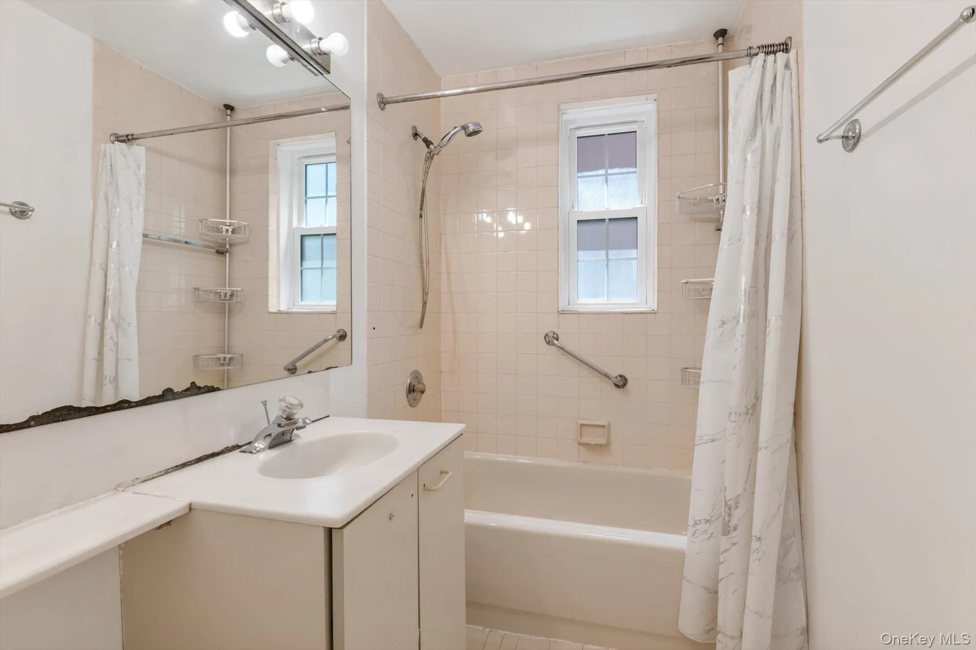 140-18 Burden Crescent, New York, NY, 1 Bedroom Bedrooms, 4 Rooms Rooms,1 BathroomBathrooms,Residential,For Rent,Burden,0,1026276 140-18 Burden Crescent, New York, NY, 1 Bedroom Bedrooms, 4 Rooms Rooms,1 BathroomBathrooms,Residential,For Rent,Burden,0,1026276