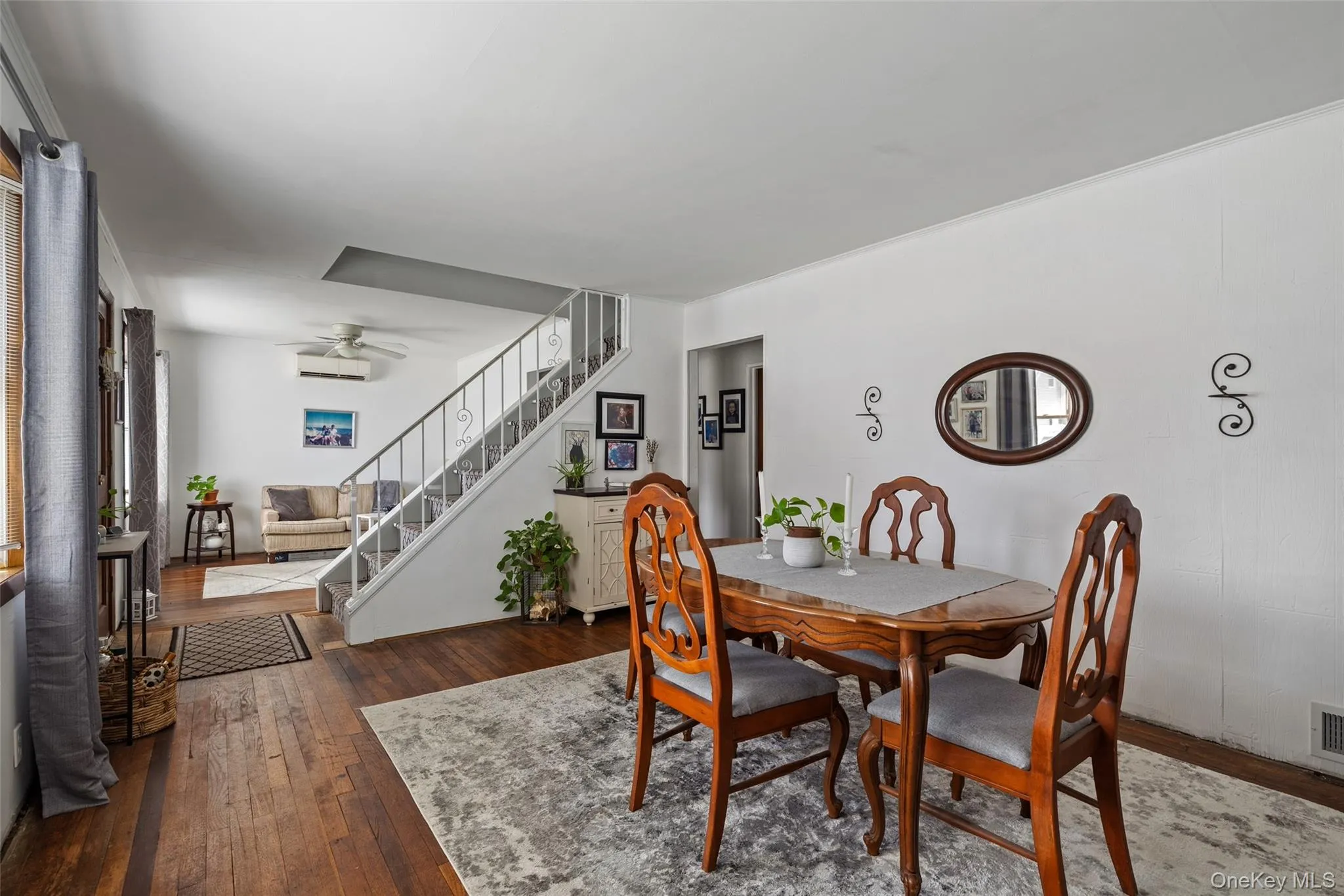 190 Cottage Boulevard, Oyster Bay, NY, 3 Bedrooms Bedrooms, 7 Rooms Rooms,2 BathroomsBathrooms,Residential,For Rent,Cottage,0,1026278 190 Cottage Boulevard, Oyster Bay, NY, 3 Bedrooms Bedrooms, 7 Rooms Rooms,2 BathroomsBathrooms,Residential,For Rent,Cottage,0,1026278