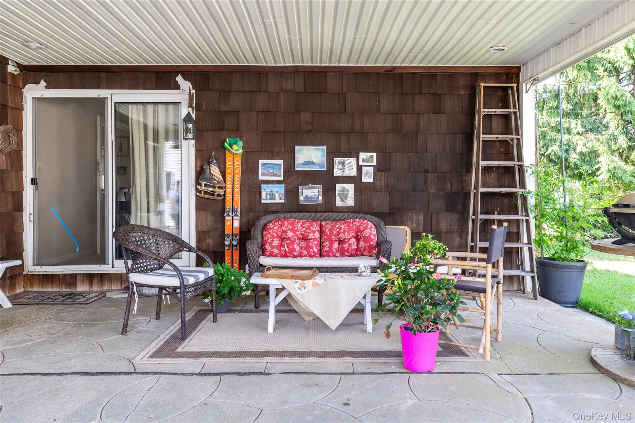190 Cottage Boulevard, Oyster Bay, NY, 3 Bedrooms Bedrooms, 7 Rooms Rooms,2 BathroomsBathrooms,Residential,For Rent,Cottage,0,1026278 190 Cottage Boulevard, Oyster Bay, NY, 3 Bedrooms Bedrooms, 7 Rooms Rooms,2 BathroomsBathrooms,Residential,For Rent,Cottage,0,1026278