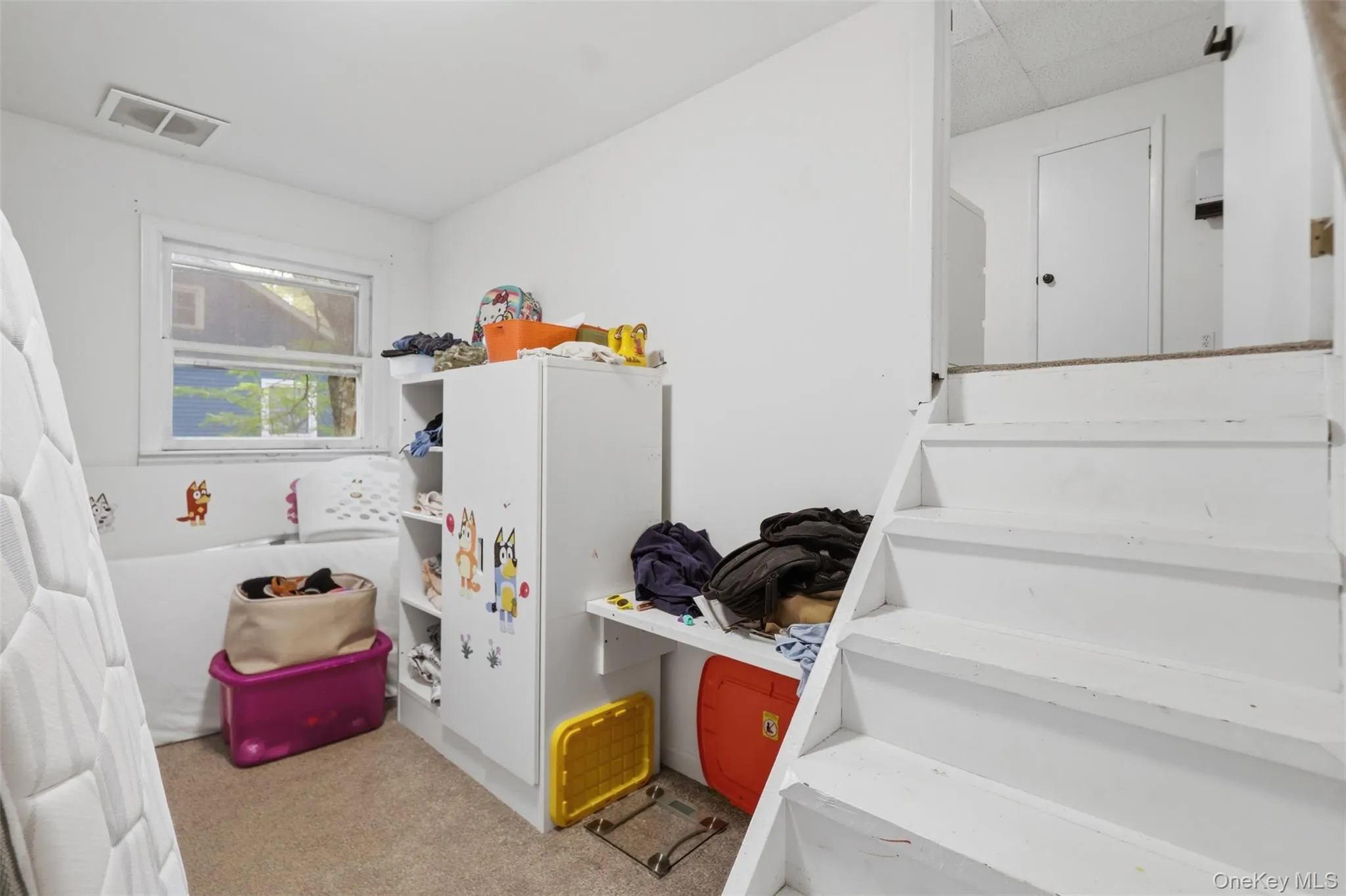 98 Dellay Avenue, Kingston, NY, 3 Bedrooms Bedrooms, 5 Rooms Rooms,1 BathroomBathrooms,Residential,For Rent,Dellay,0,1026286 98 Dellay Avenue, Kingston, NY, 3 Bedrooms Bedrooms, 5 Rooms Rooms,1 BathroomBathrooms,Residential,For Rent,Dellay,0,1026286