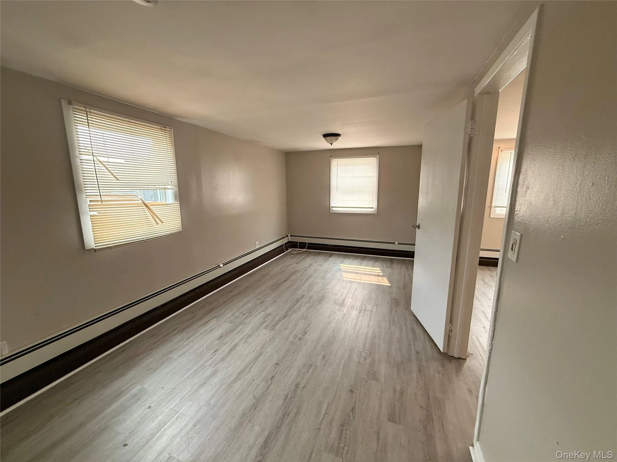 19 Nassau Avenue, West Babylon, NY, 1 Bedroom Bedrooms, 3 Rooms Rooms,1 BathroomBathrooms,Residential Lease,For Rent,Nassau,0,1026287 19 Nassau Avenue, West Babylon, NY, 1 Bedroom Bedrooms, 3 Rooms Rooms,1 BathroomBathrooms,Residential Lease,For Rent,Nassau,0,1026287
